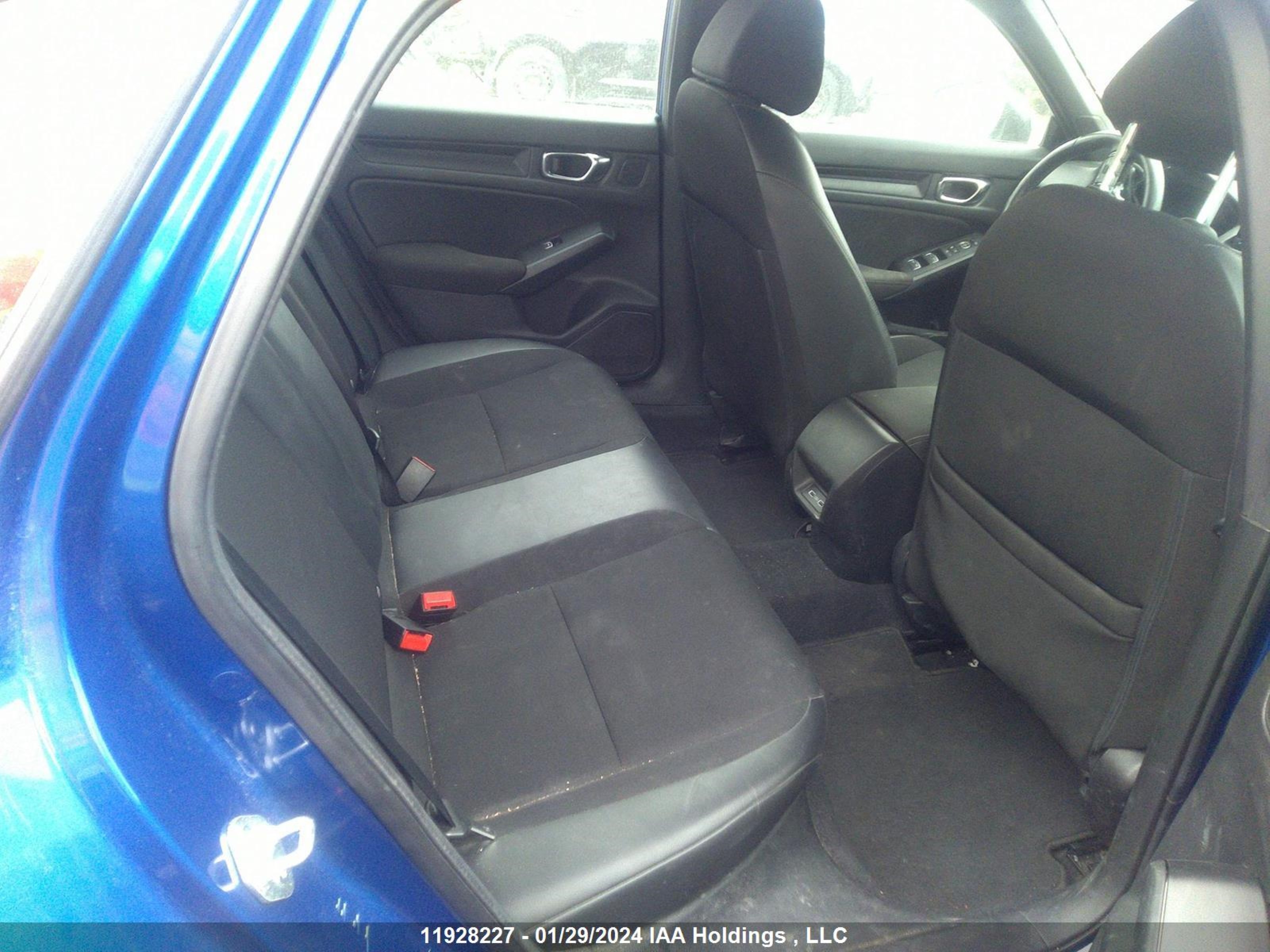 Photo 7 VIN: 2HGFE2F57NH104113 - HONDA CIVIC 