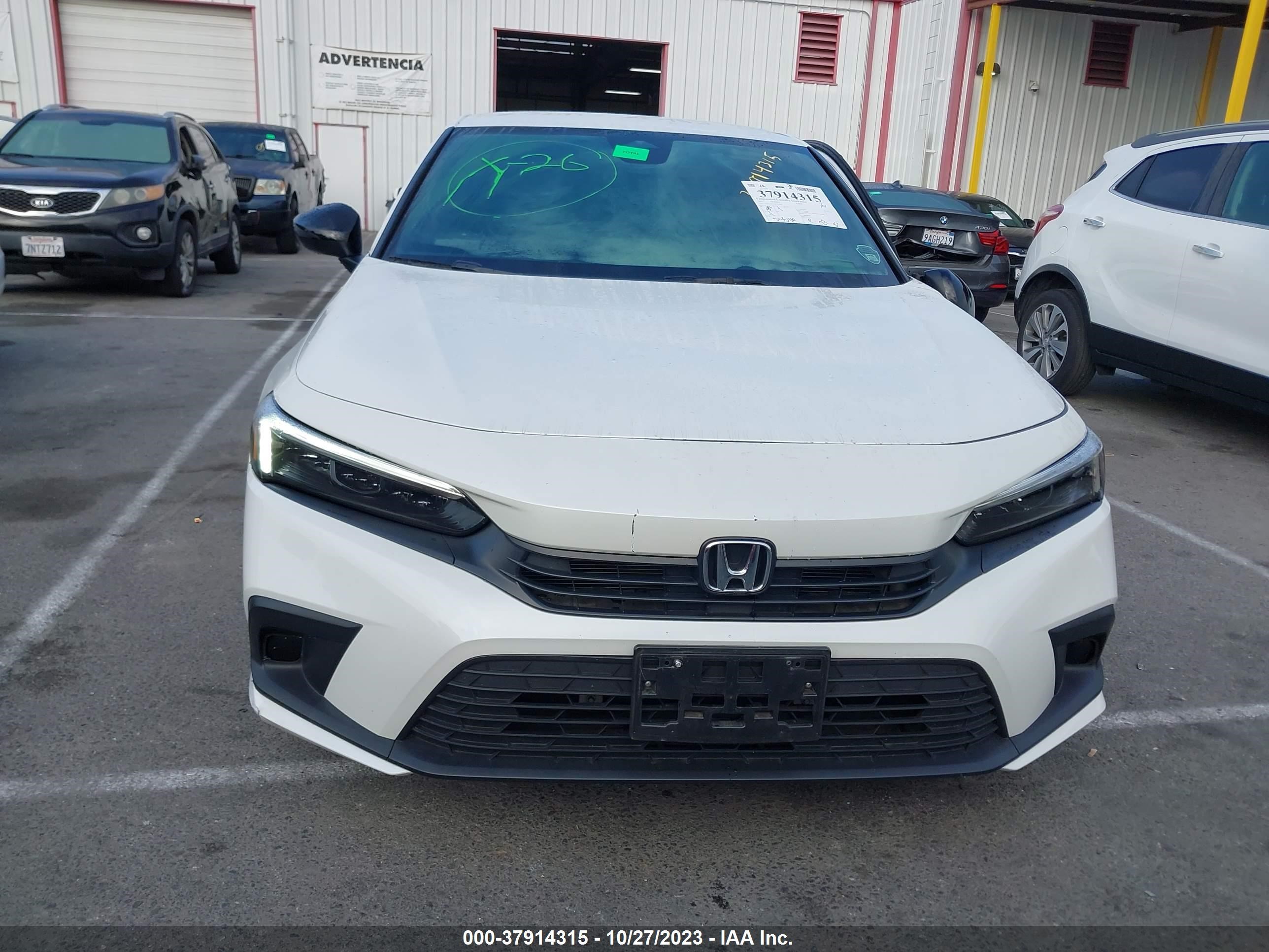 Photo 11 VIN: 2HGFE2F5XNH514856 - HONDA CIVIC 