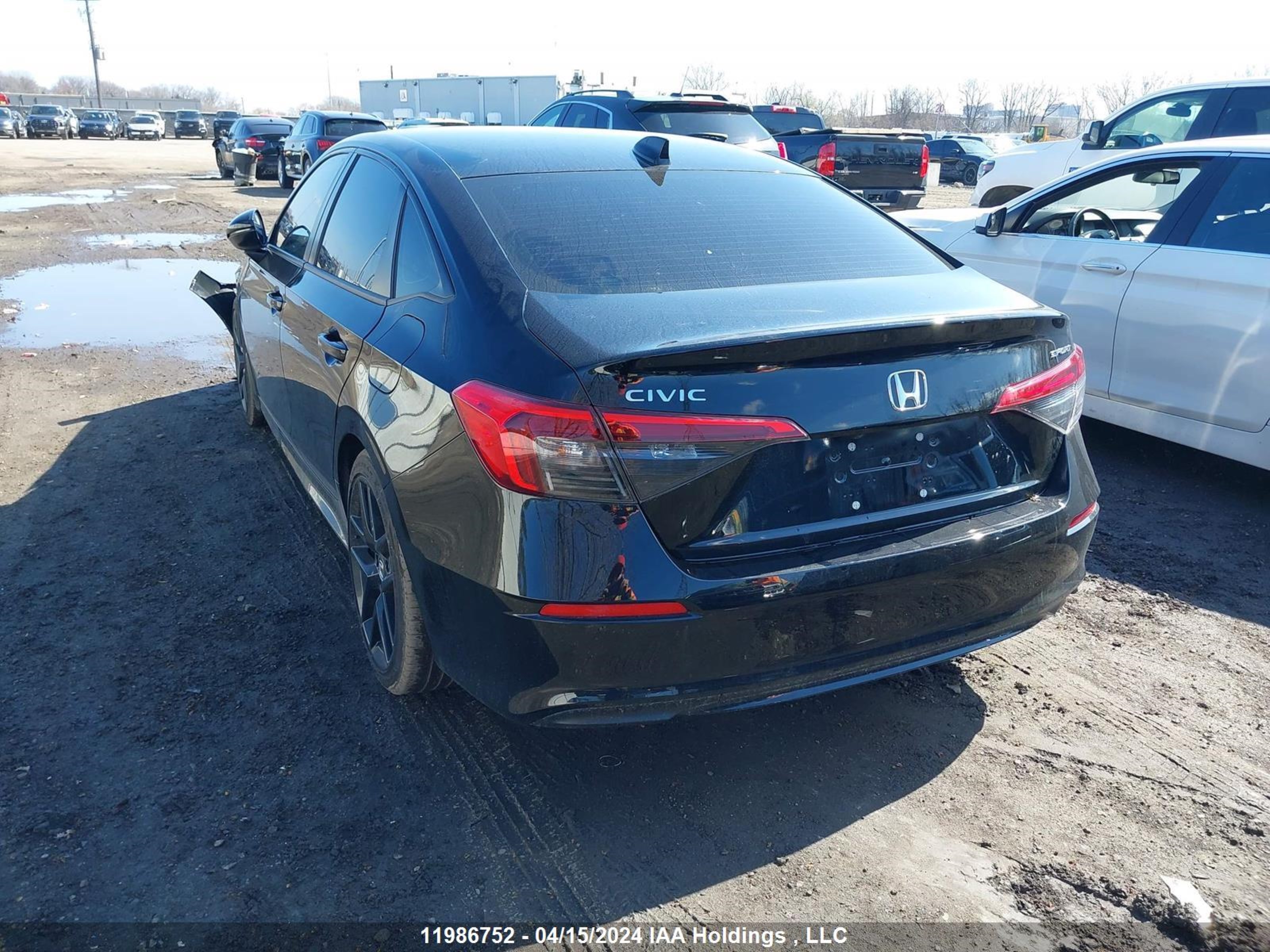 Photo 2 VIN: 2HGFE2F5XPH105985 - HONDA CIVIC 