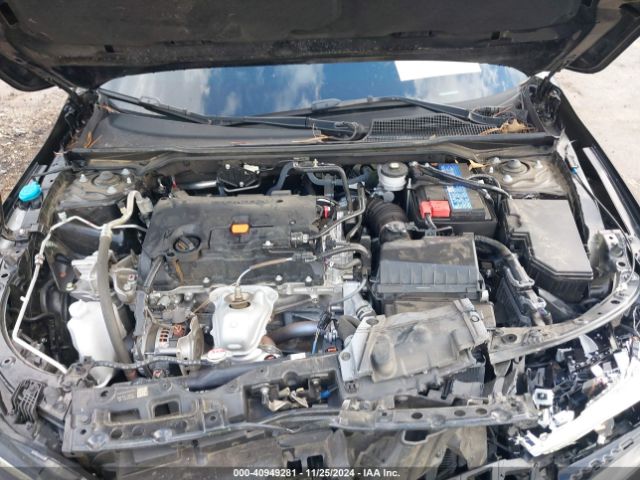 Photo 9 VIN: 2HGFE2F5XRH521201 - HONDA CIVIC 