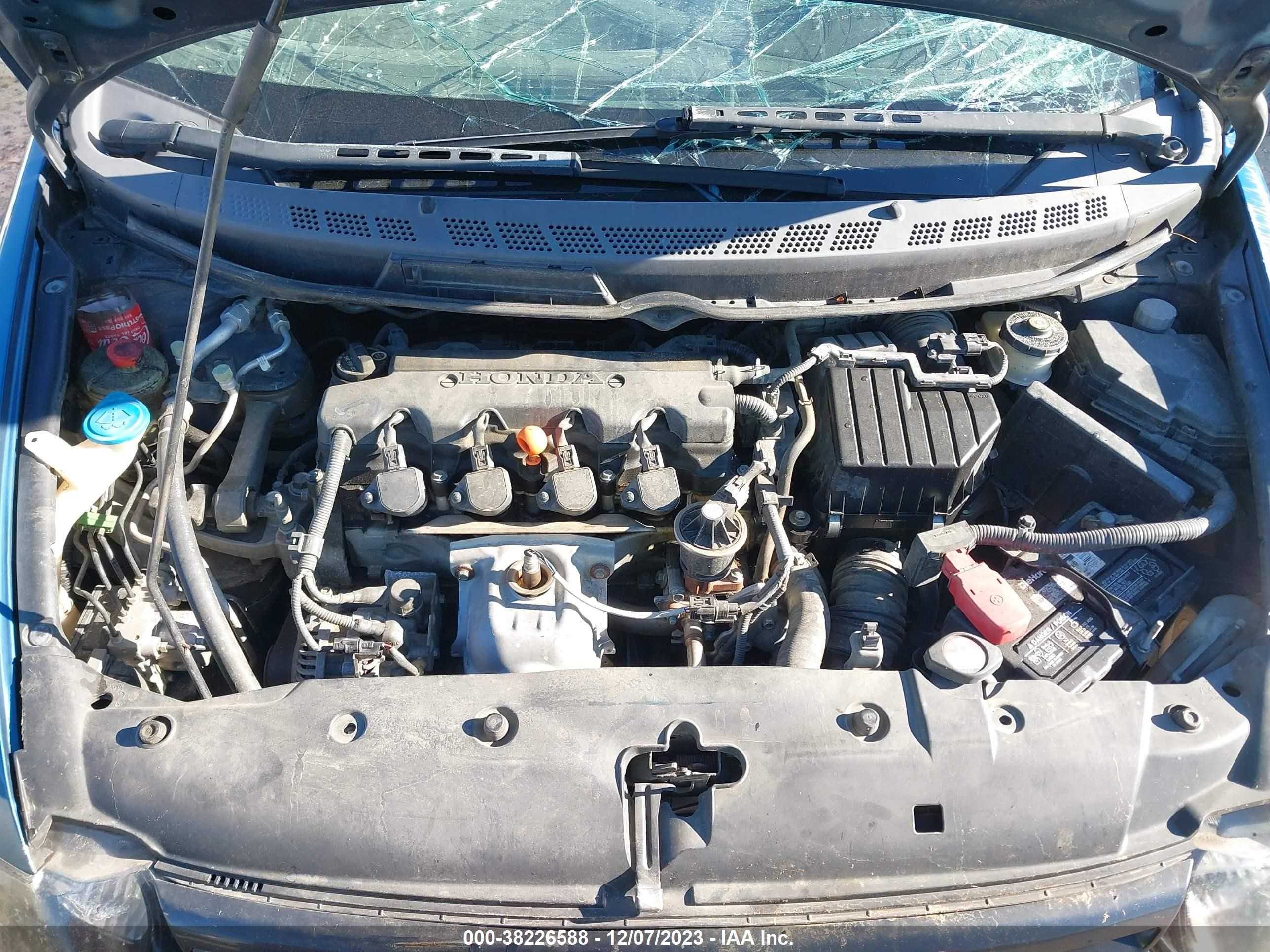 Photo 9 VIN: 2HGFG11608H524188 - HONDA CIVIC 