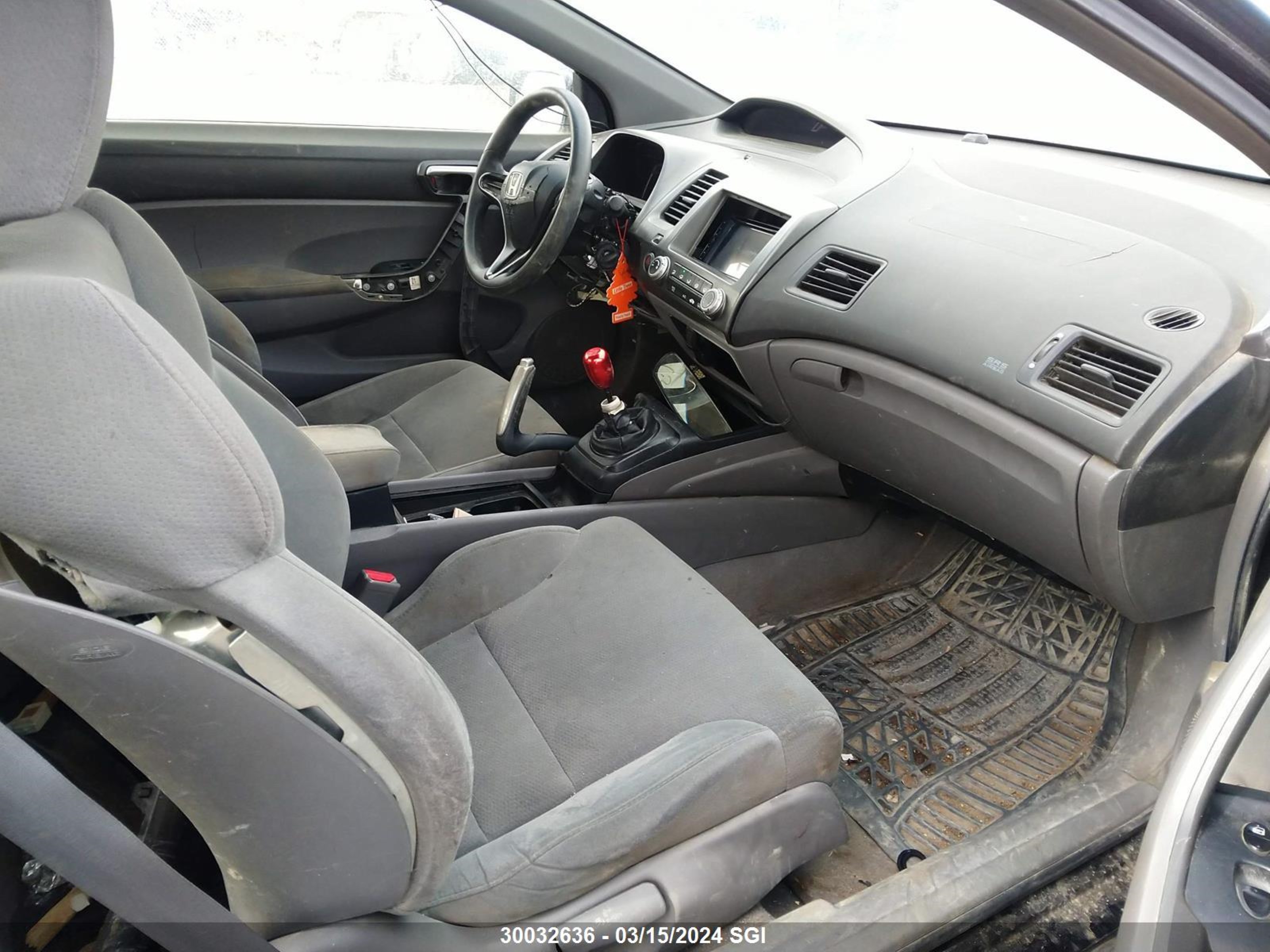 Photo 4 VIN: 2HGFG11666H003909 - HONDA CIVIC 