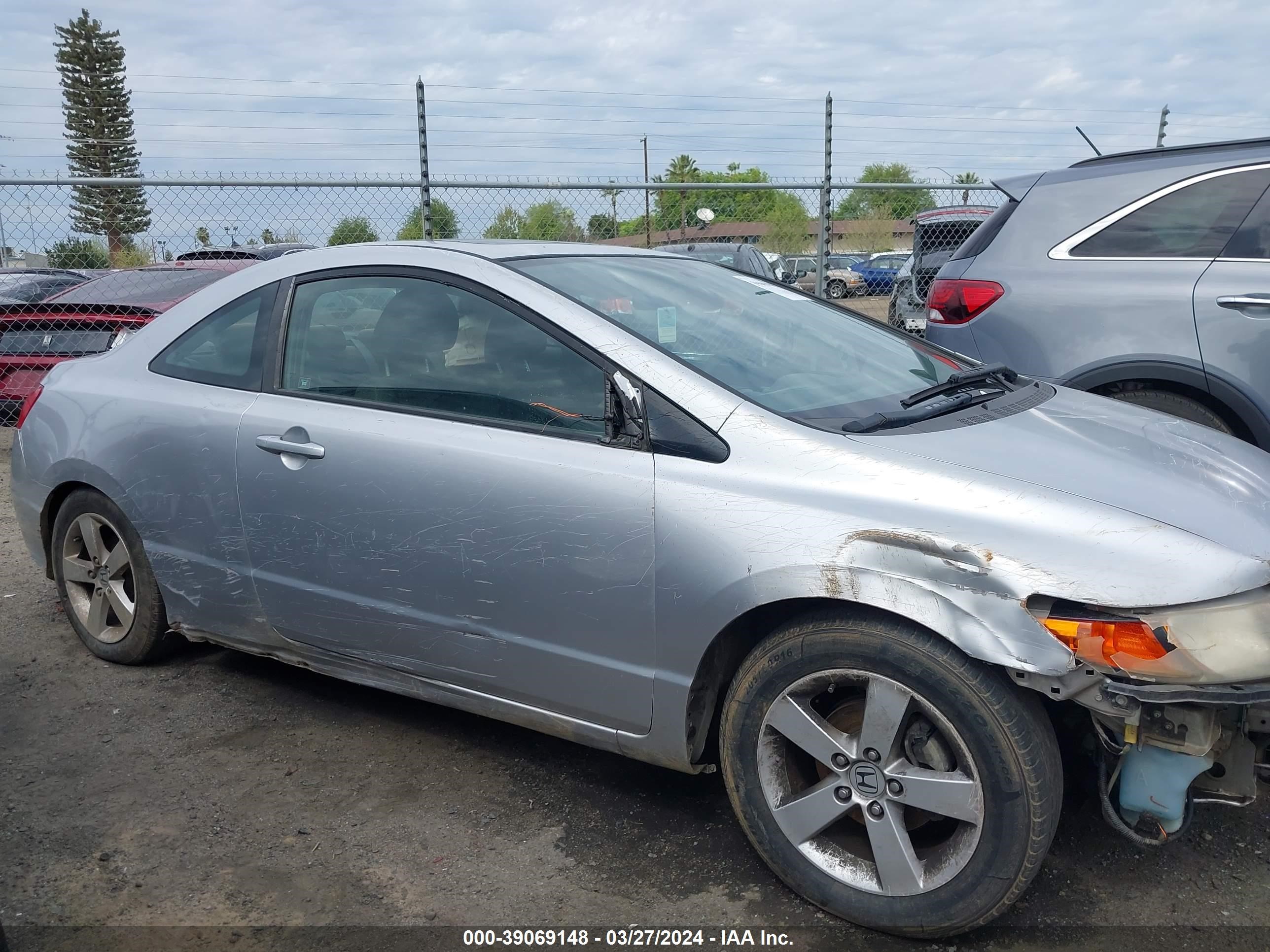 Photo 12 VIN: 2HGFG118168577853 - HONDA CIVIC 