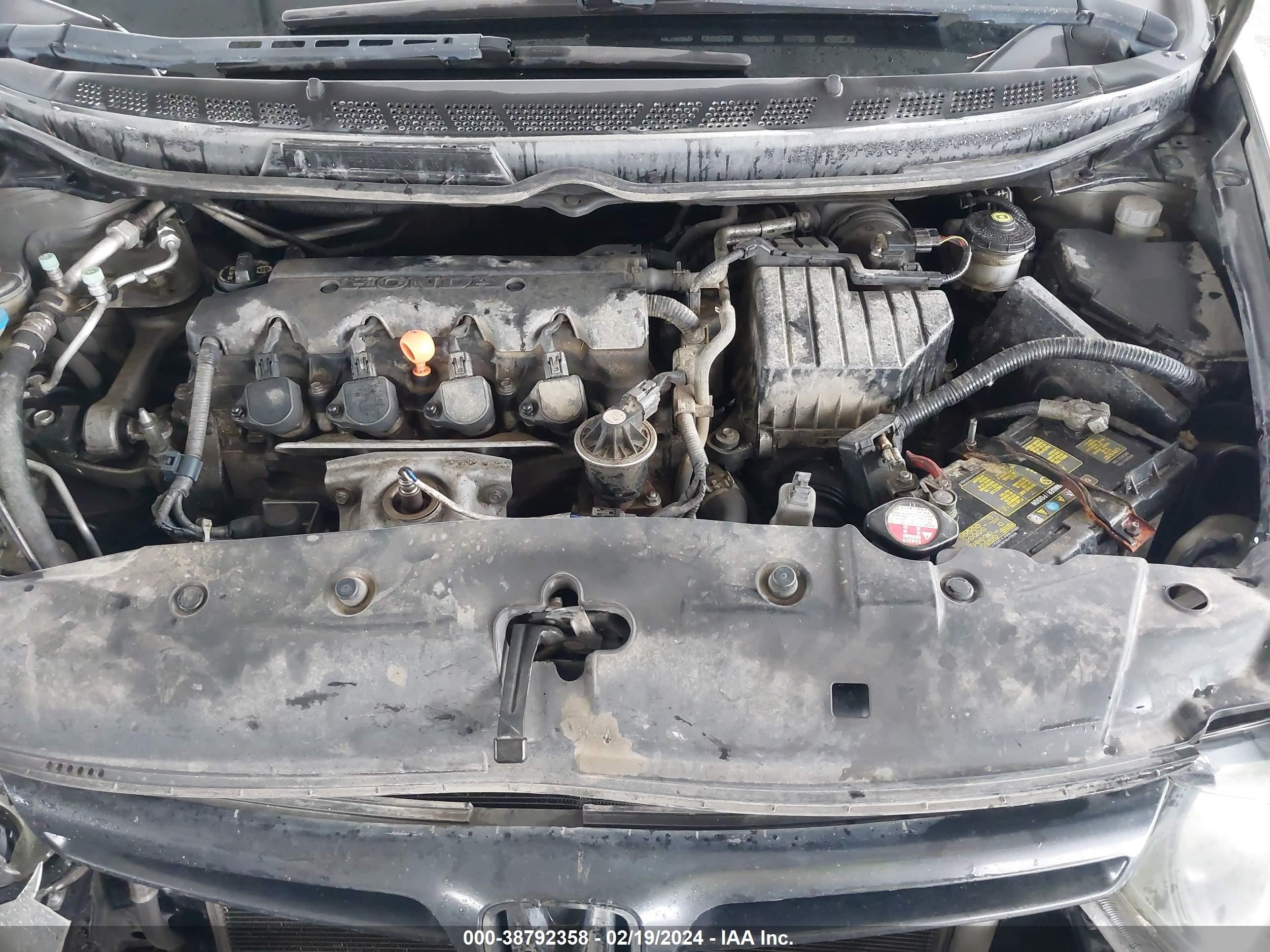 Photo 9 VIN: 2HGFG11828H543584 - HONDA CIVIC 