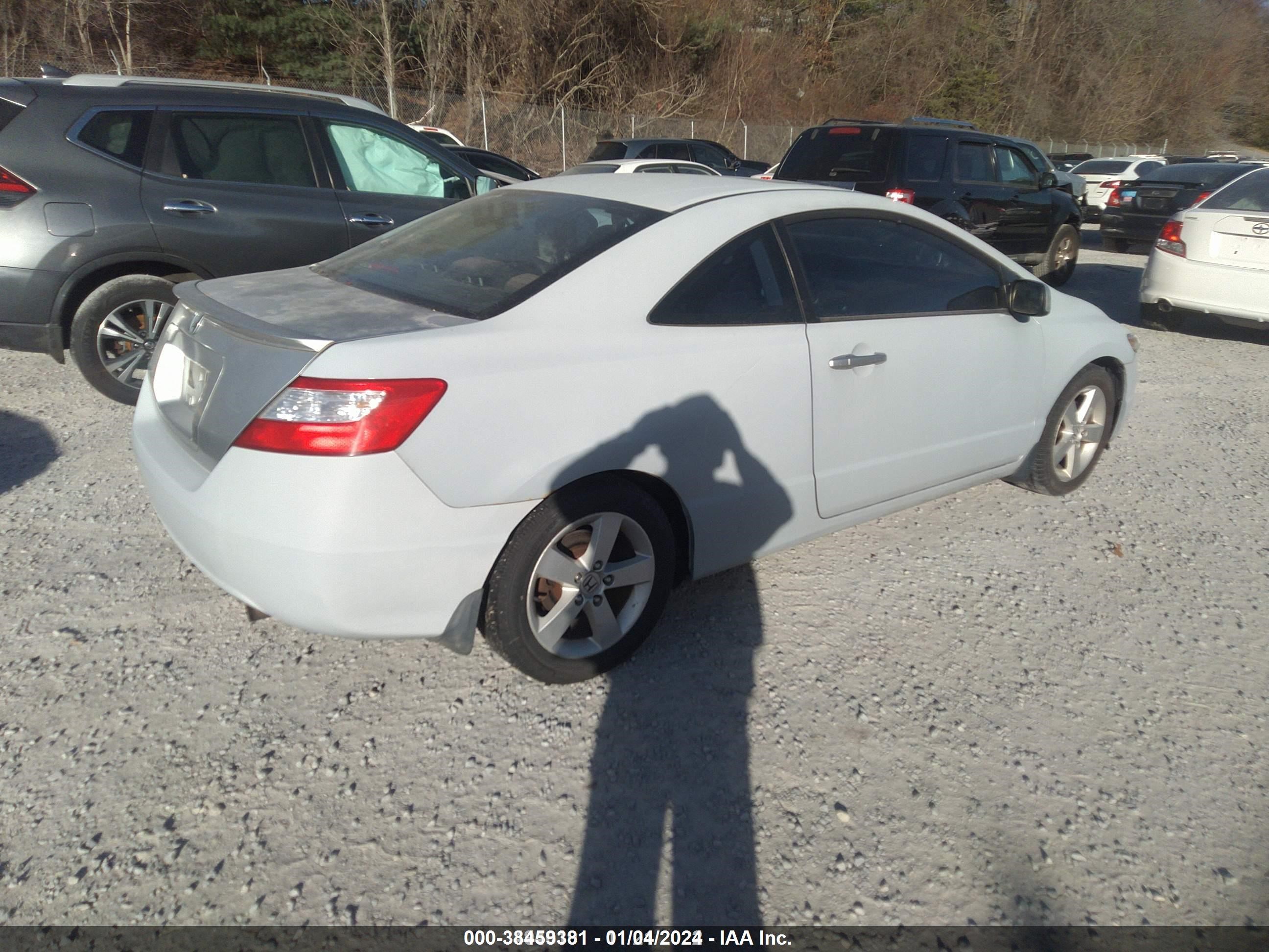 Photo 4 VIN: 2HGFG11869H514798 - HONDA CIVIC 