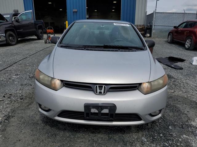 Photo 4 VIN: 2HGFG12328H011061 - HONDA CIVIC 