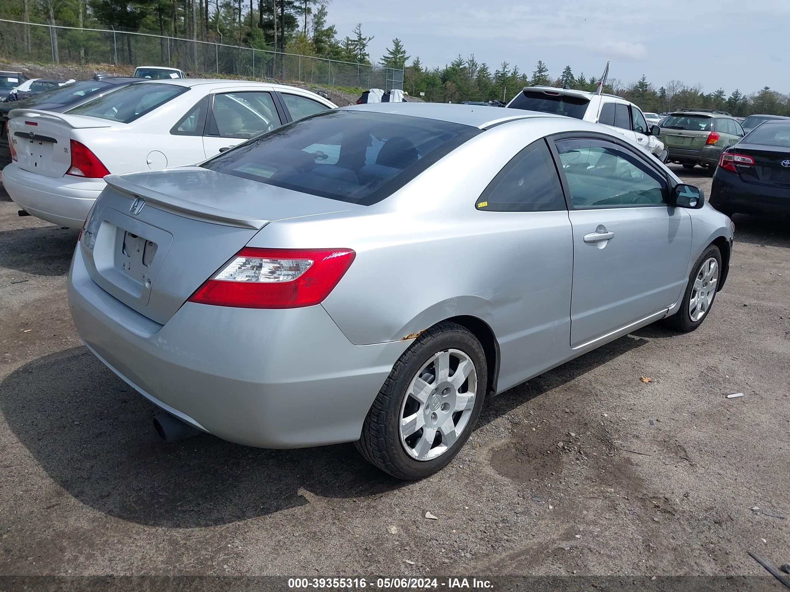 Photo 3 VIN: 2HGFG12668H513162 - HONDA CIVIC 