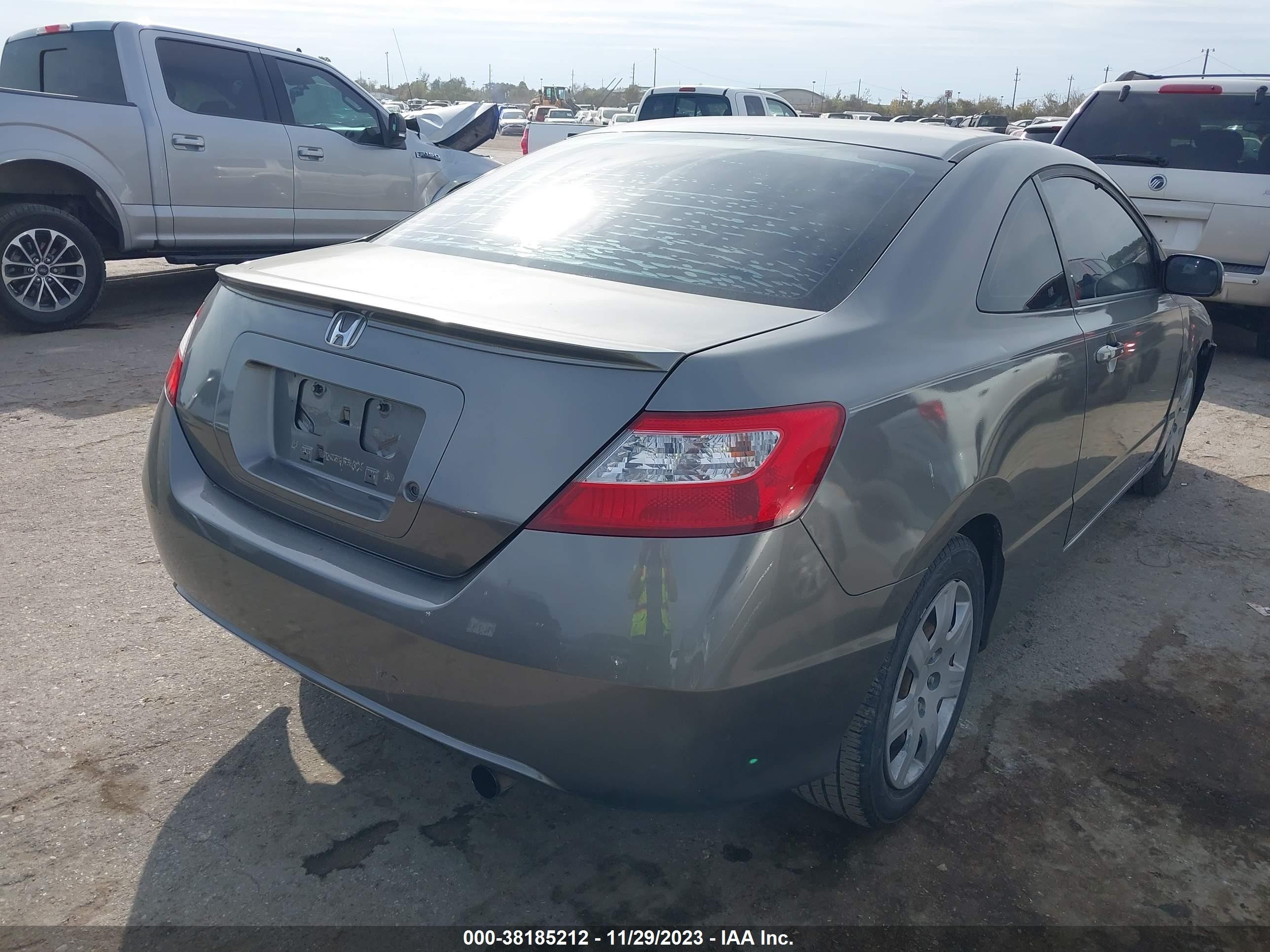 Photo 3 VIN: 2HGFG12668H560479 - HONDA CIVIC 