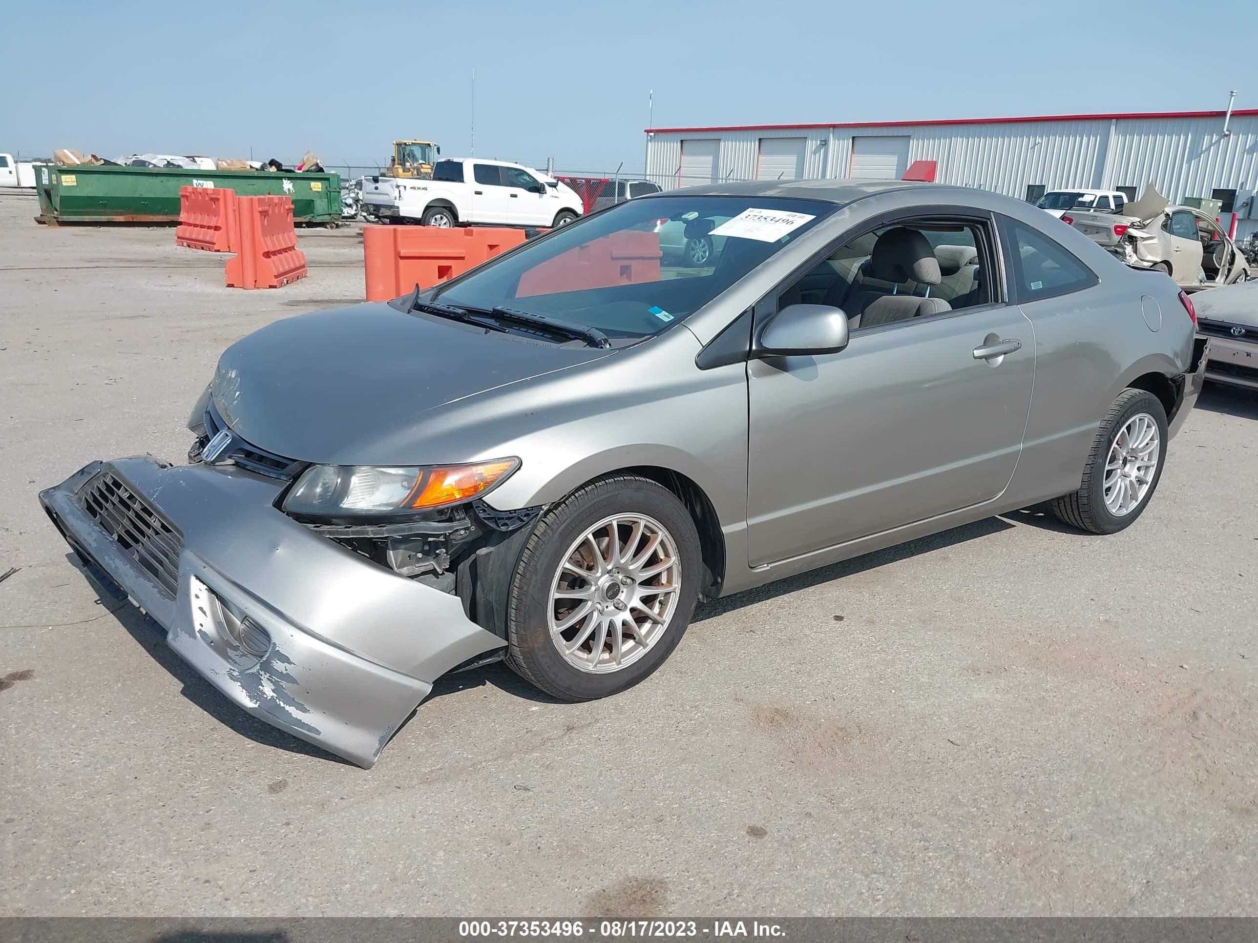 Photo 1 VIN: 2HGFG12678H501943 - HONDA CIVIC 