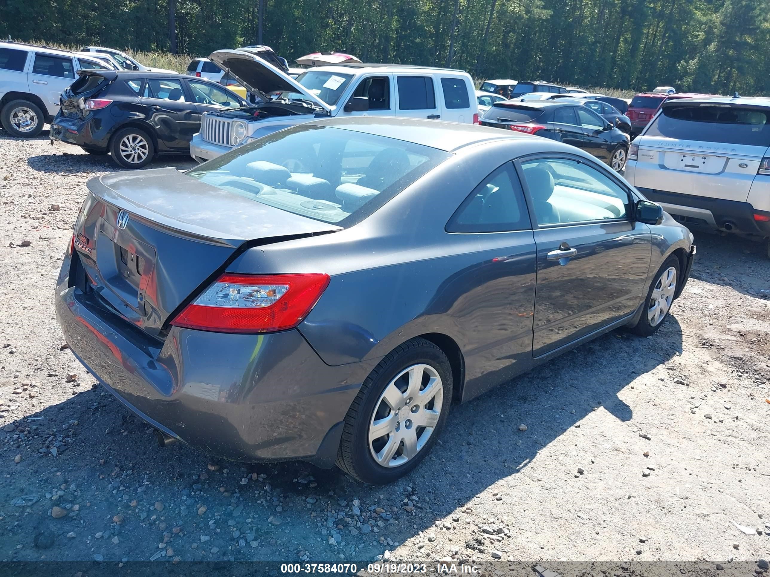 Photo 3 VIN: 2HGFG12689H507445 - HONDA CIVIC 