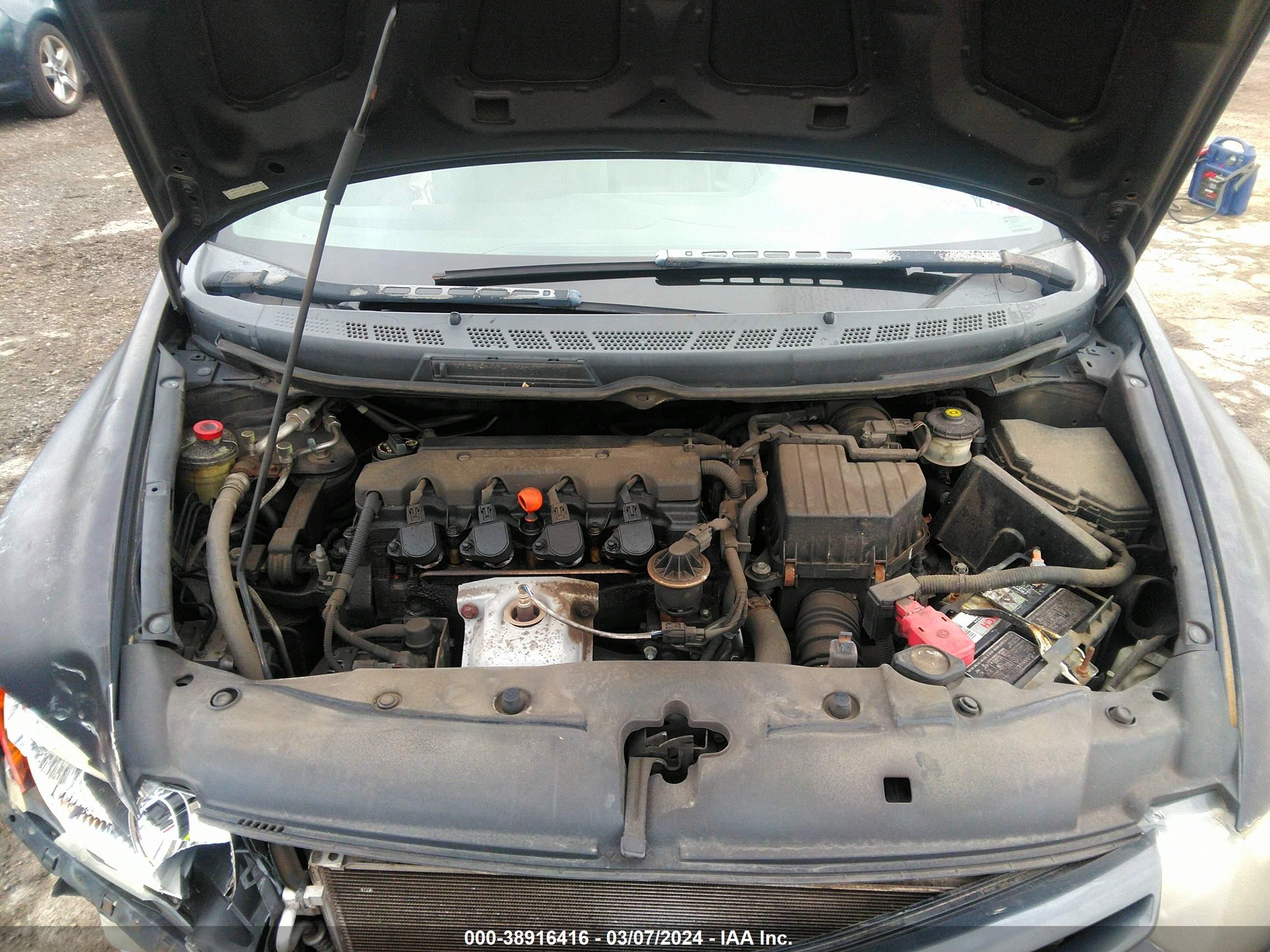 Photo 9 VIN: 2HGFG12698H518324 - HONDA CIVIC 