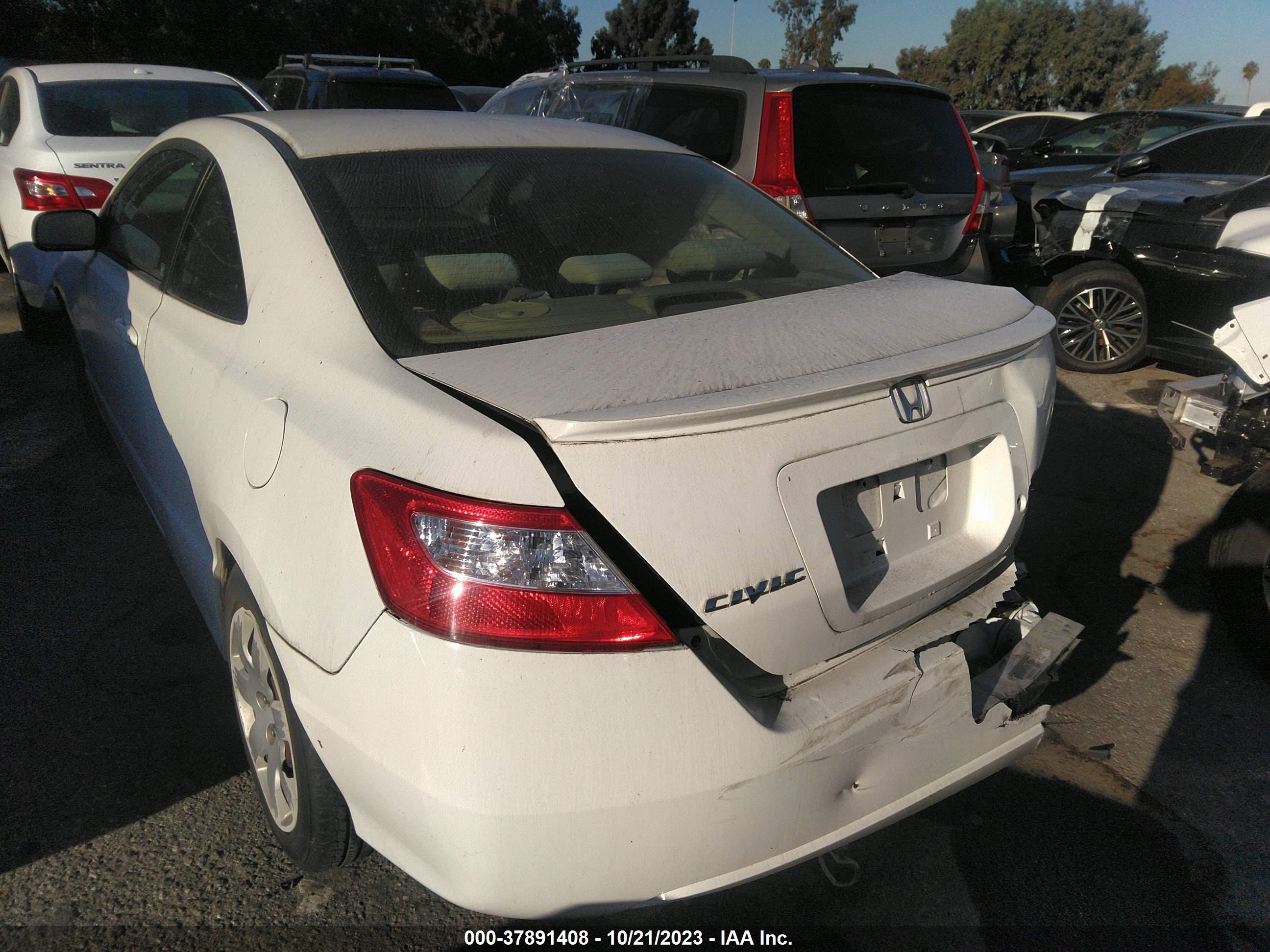 Photo 2 VIN: 2HGFG12698H578006 - HONDA CIVIC 