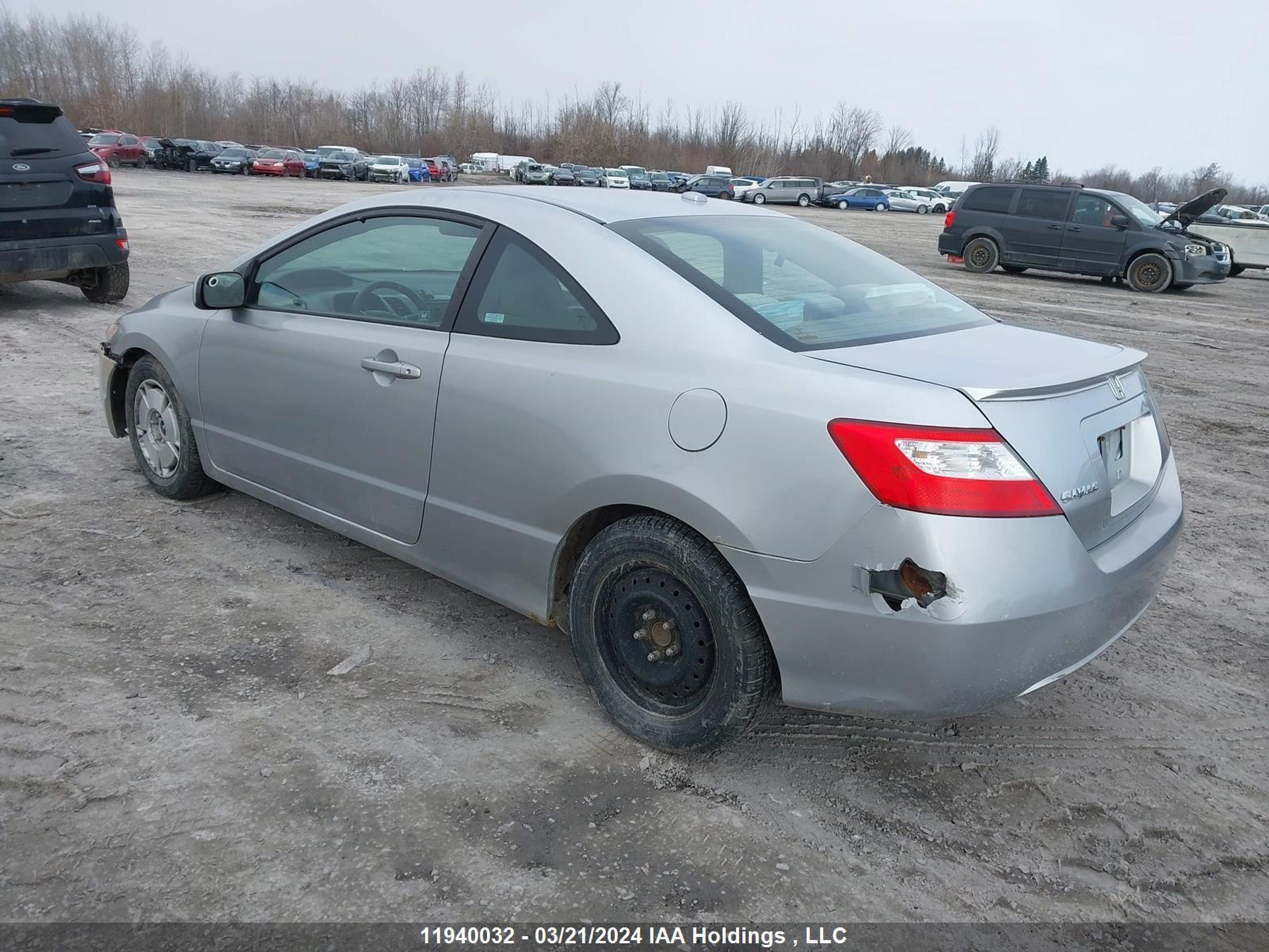 Photo 2 VIN: 2HGFG12808H502238 - HONDA CIVIC 