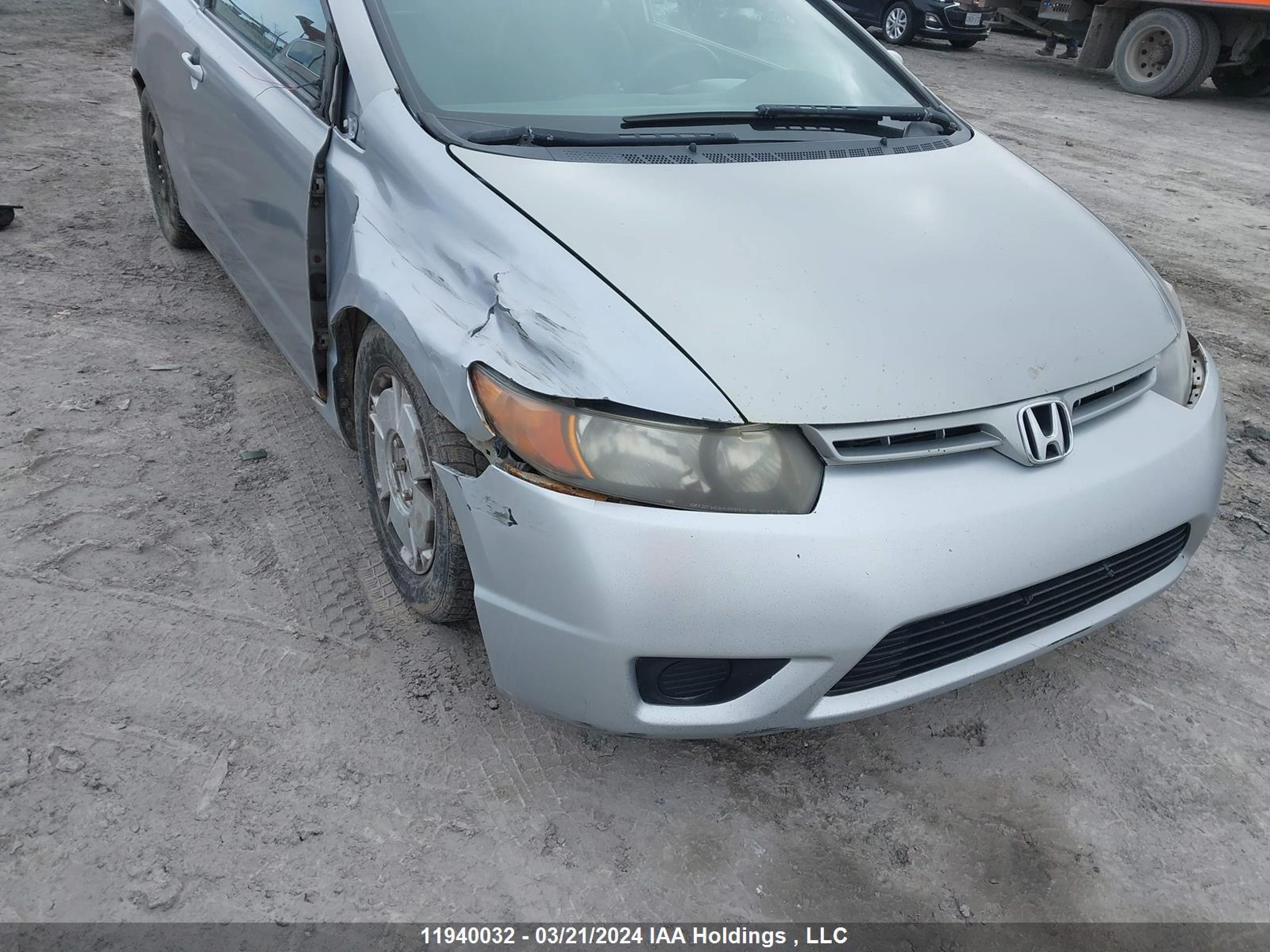 Photo 5 VIN: 2HGFG12808H502238 - HONDA CIVIC 