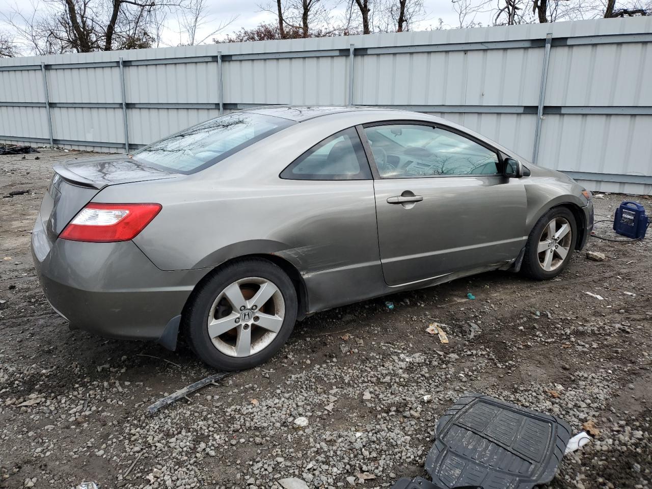 Photo 2 VIN: 2HGFG12846H511957 - HONDA CIVIC 