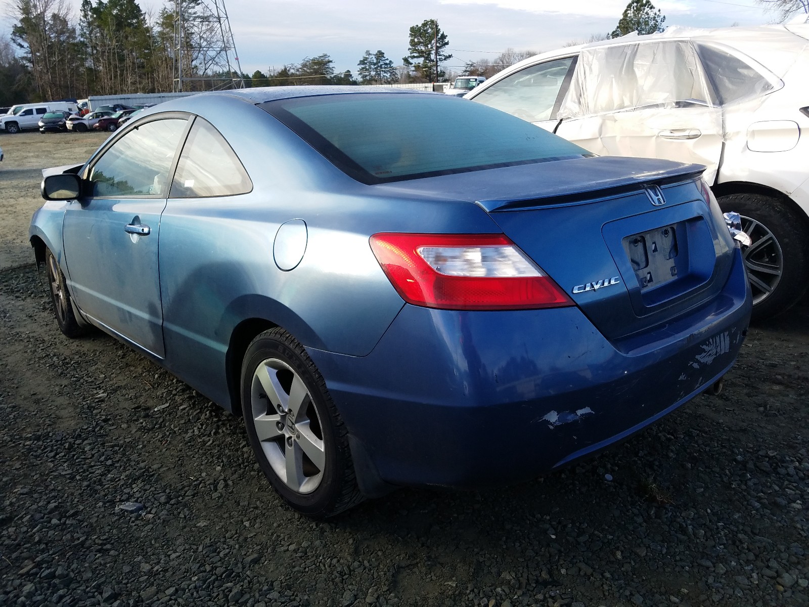 Photo 2 VIN: 2HGFG12848H567805 - HONDA CIVIC EX 