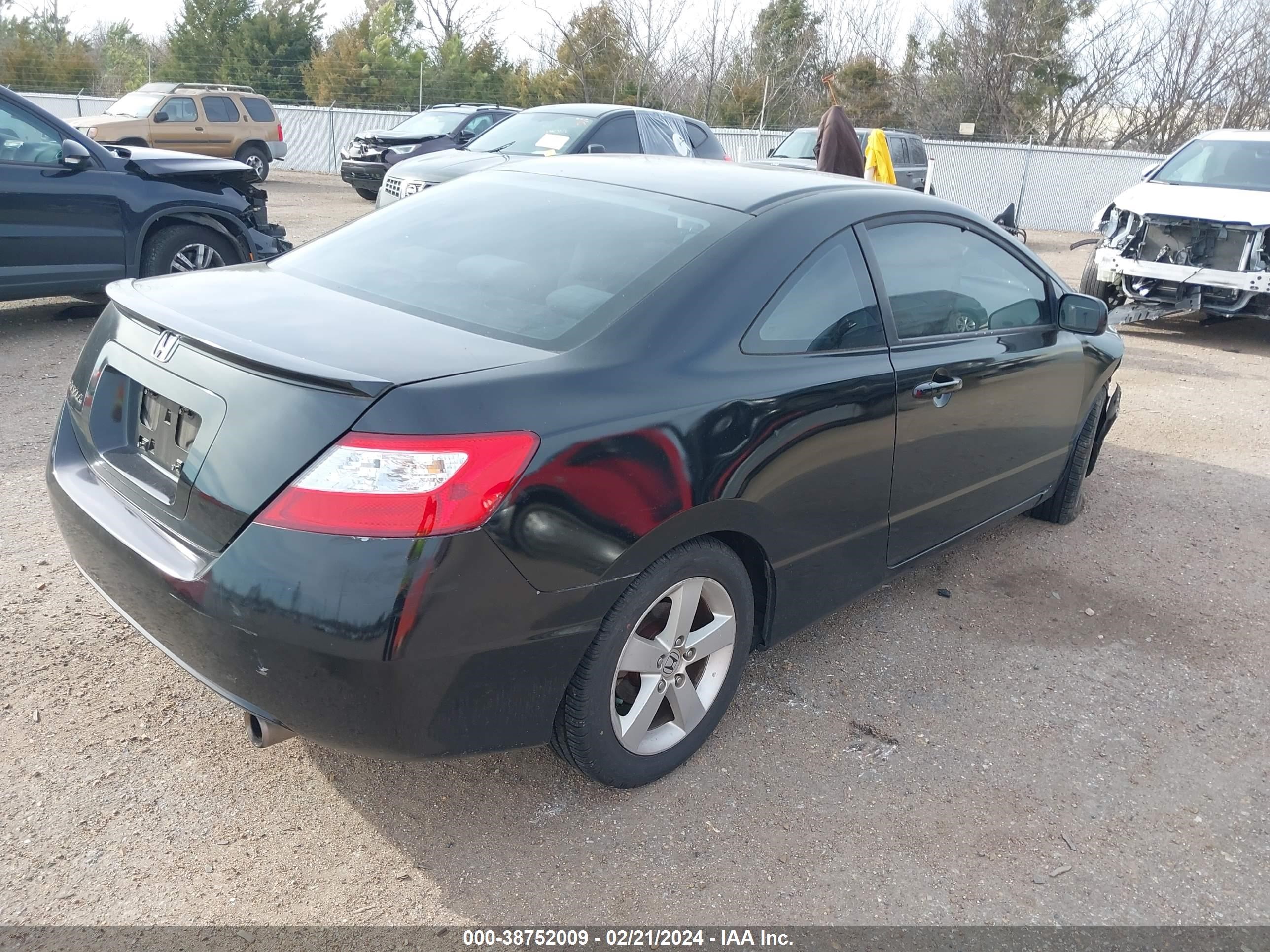 Photo 3 VIN: 2HGFG12876H535086 - HONDA CIVIC 