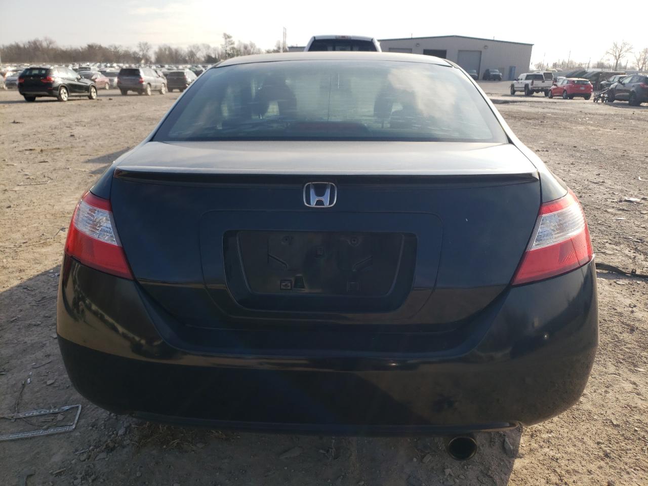 Photo 5 VIN: 2HGFG12878H565143 - HONDA CIVIC 