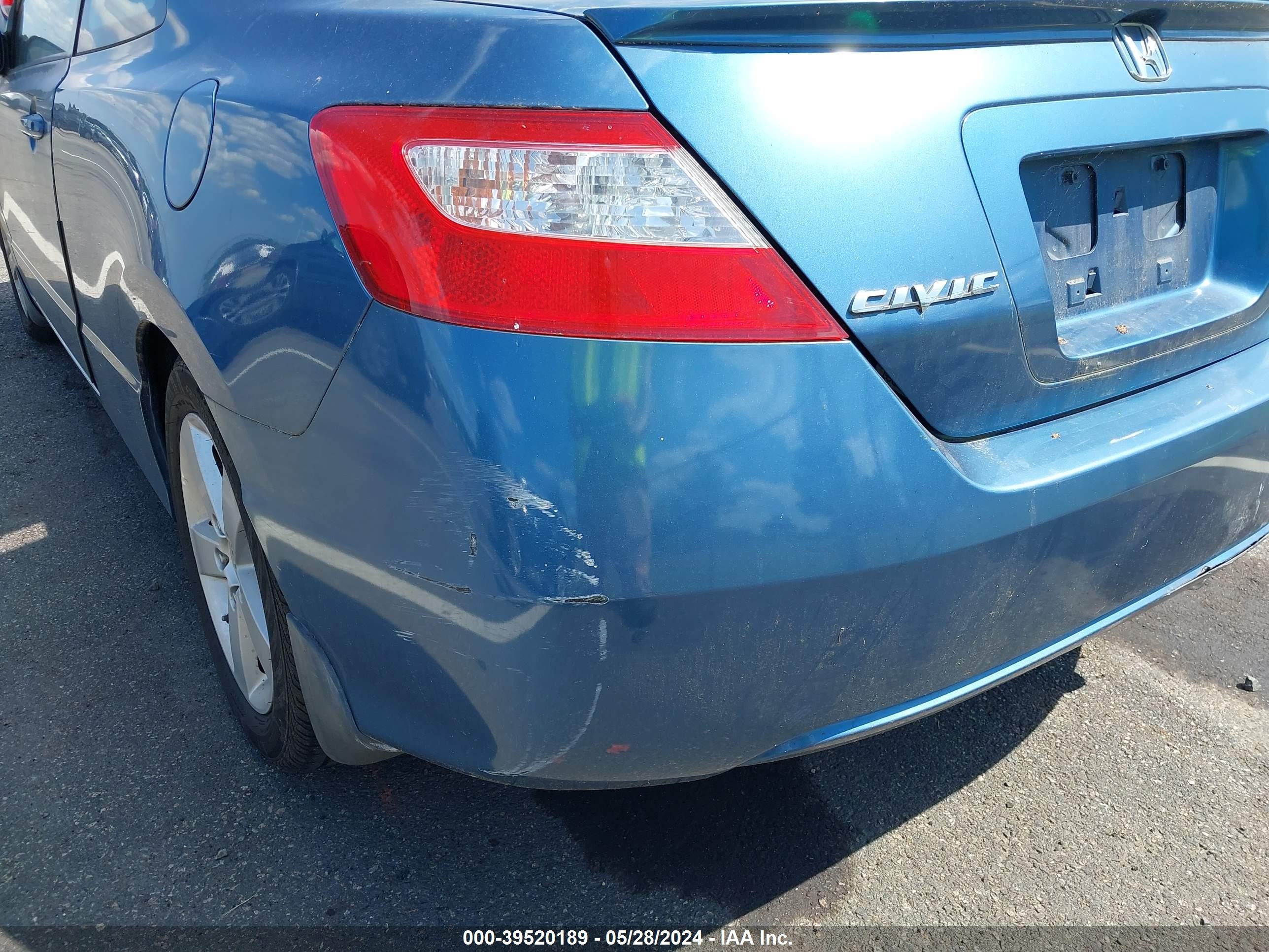 Photo 11 VIN: 2HGFG128X8H537501 - HONDA CIVIC 