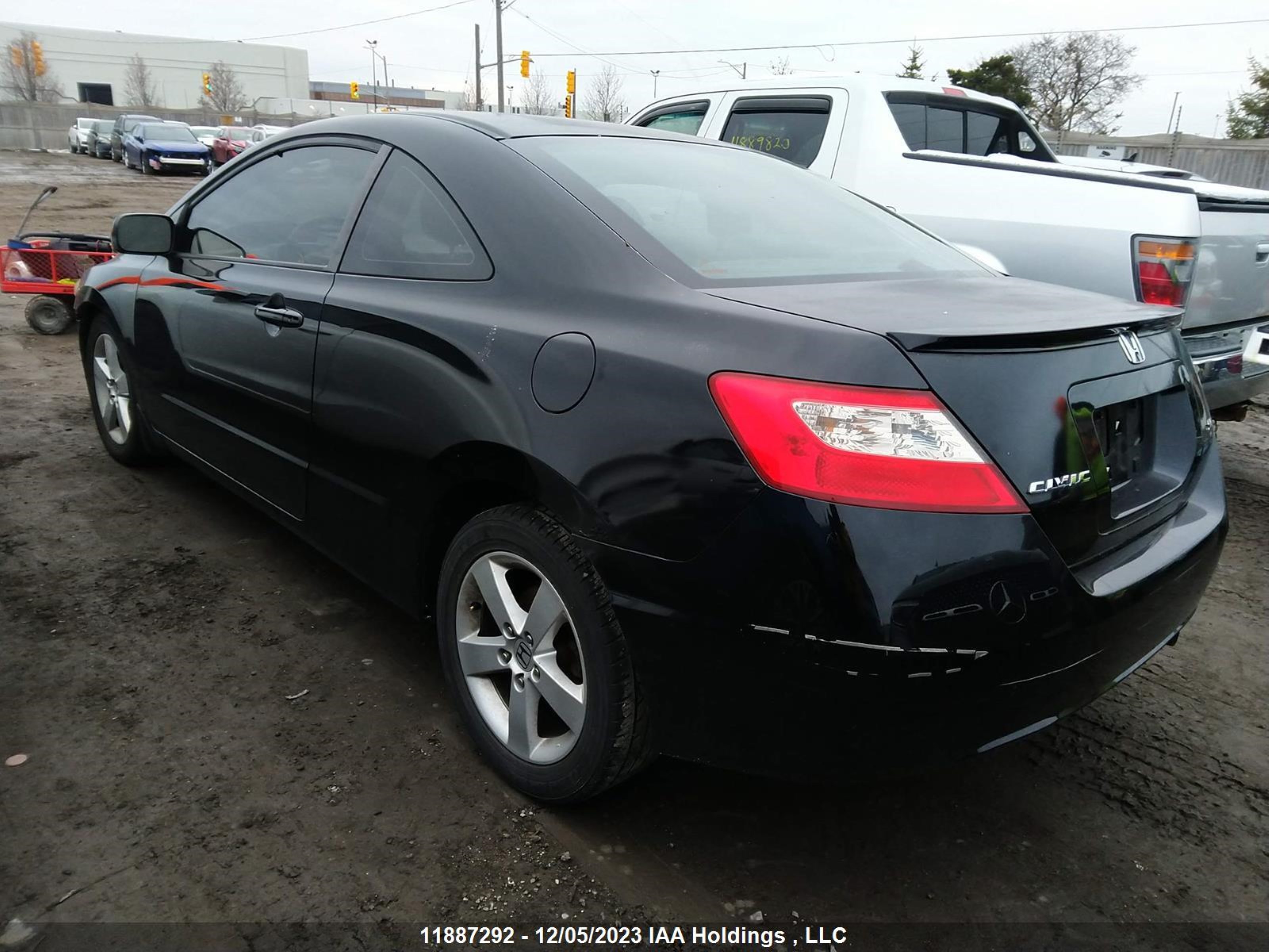 Photo 2 VIN: 2HGFG1B60BH000948 - HONDA CIVIC 