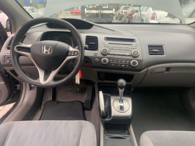 Photo 8 VIN: 2HGFG1B63AH527588 - HONDA CIVIC LX 