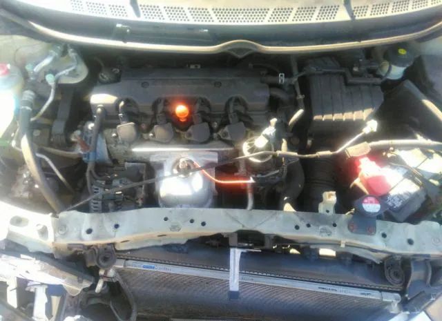 Photo 9 VIN: 2HGFG1B66AH520733 - HONDA CIVIC CPE 