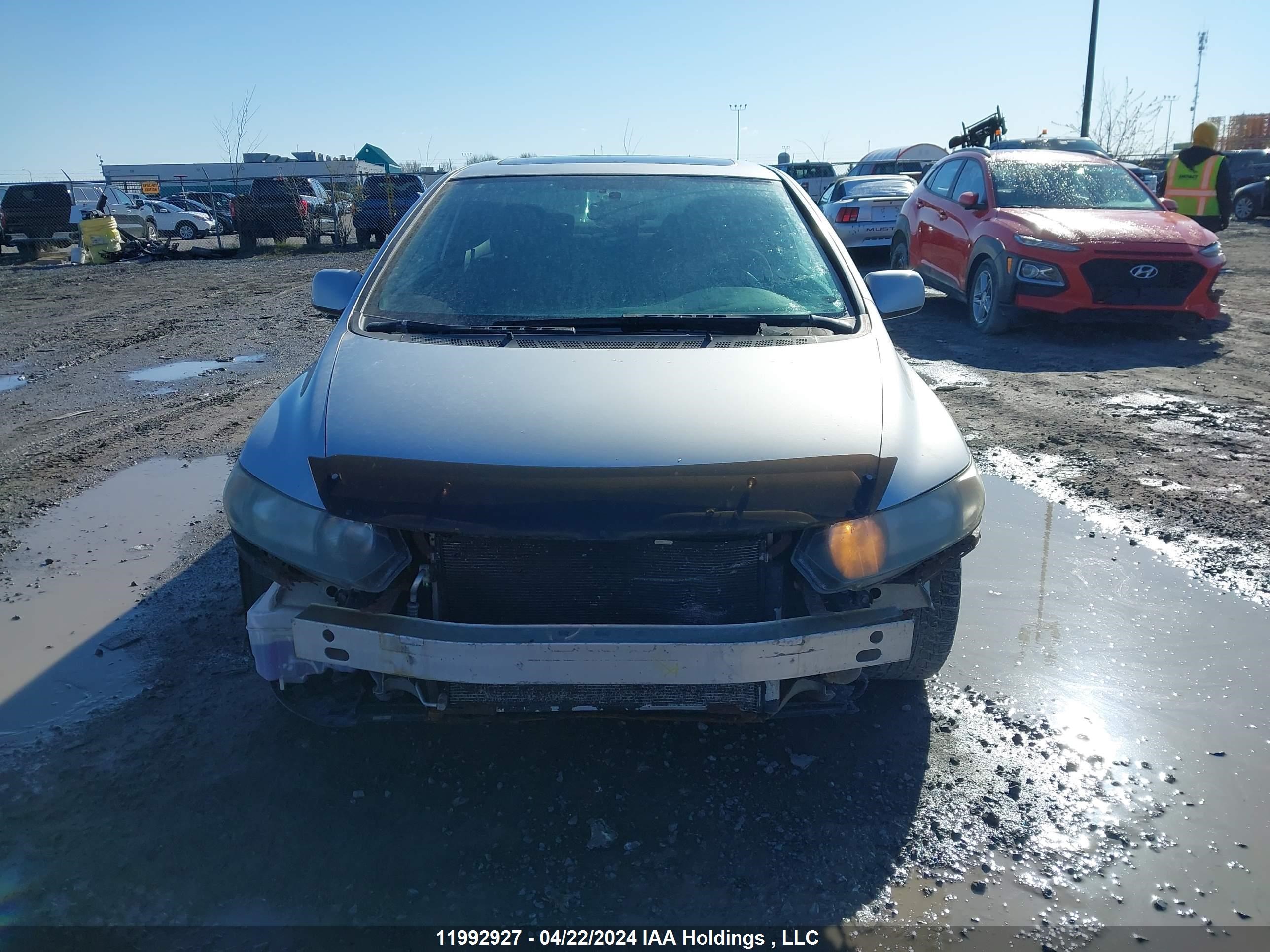 Photo 12 VIN: 2HGFG1B6XAH008182 - HONDA CIVIC 