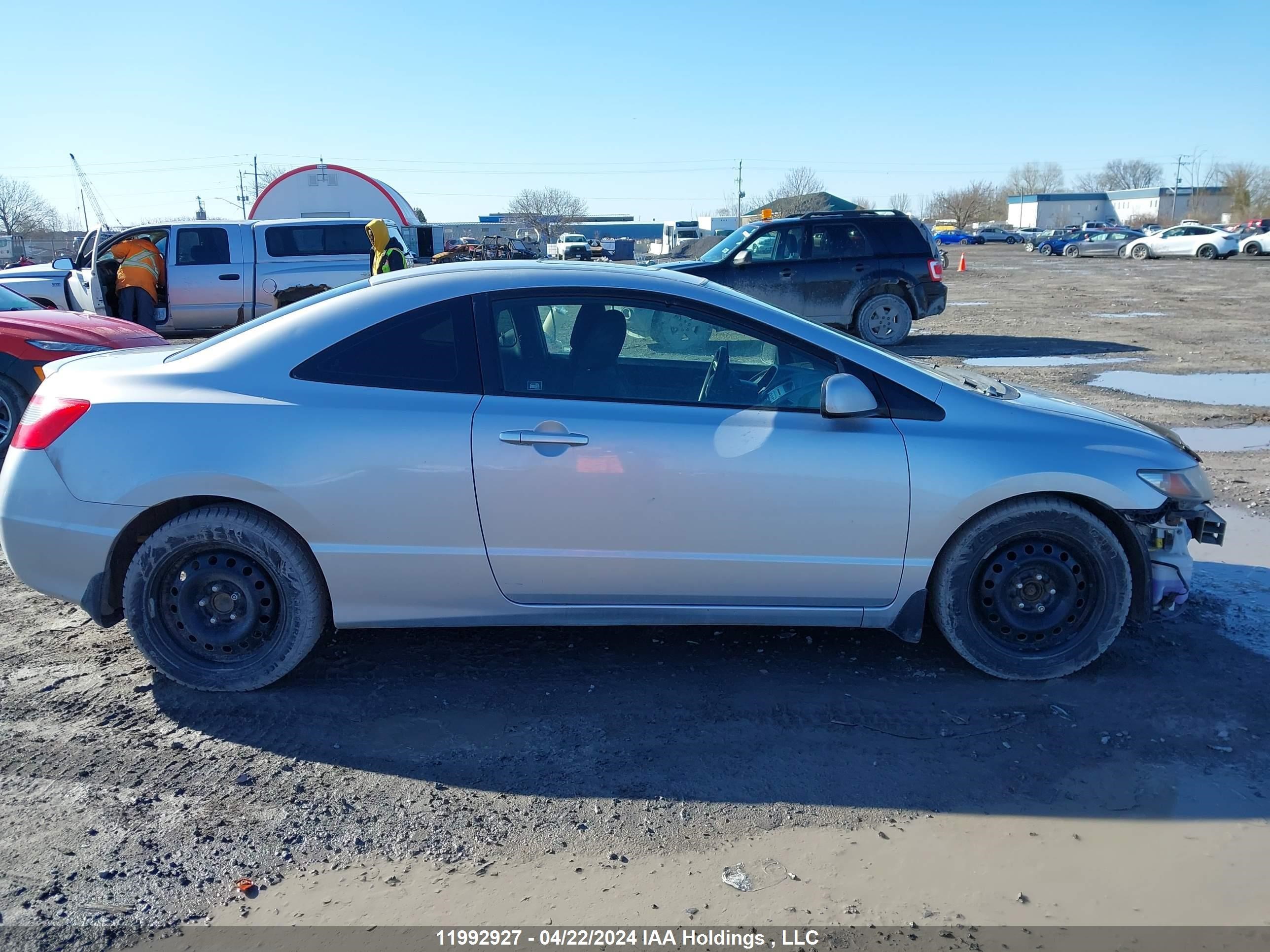 Photo 13 VIN: 2HGFG1B6XAH008182 - HONDA CIVIC 