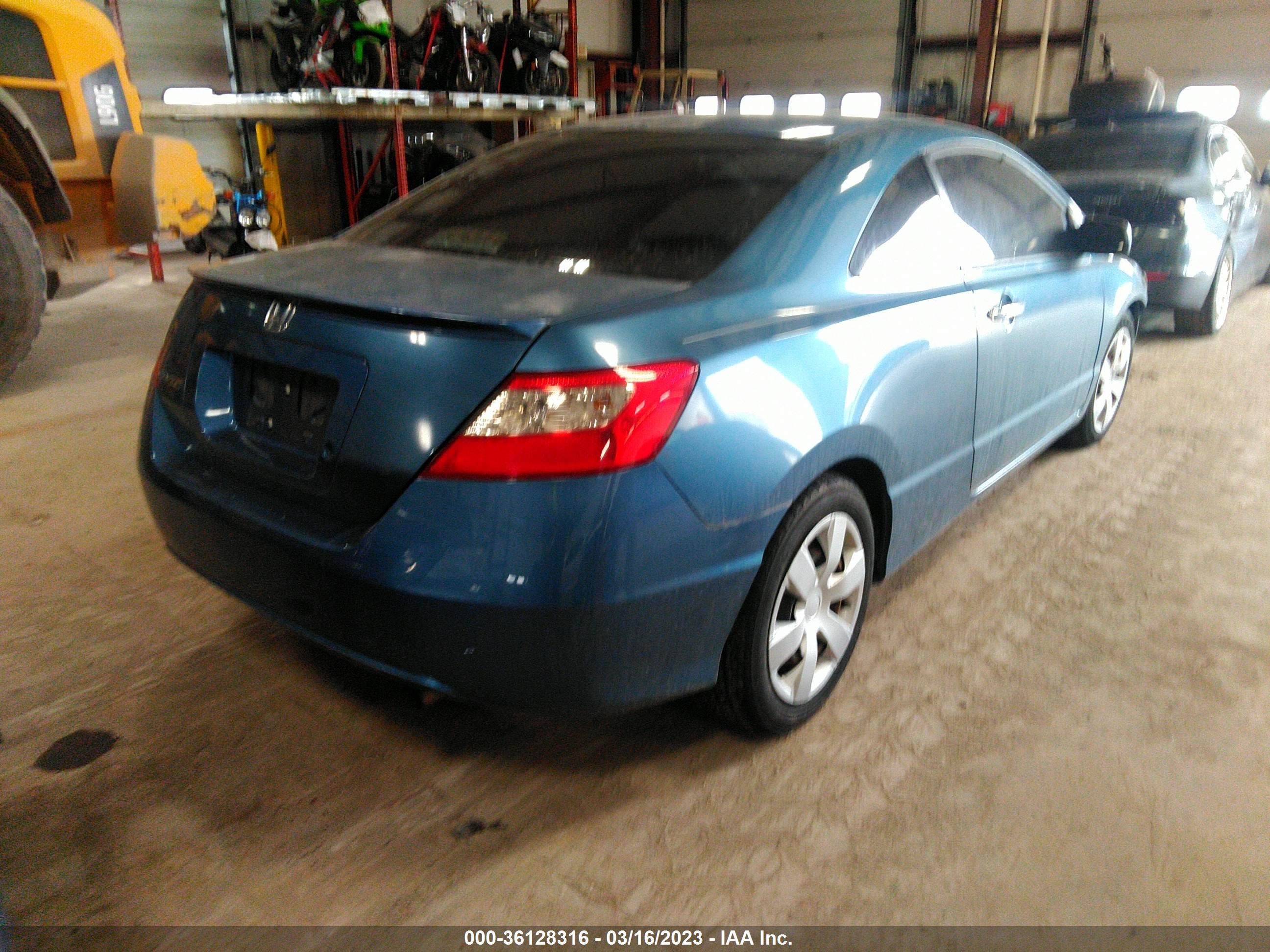 Photo 3 VIN: 2HGFG1B6XAH535302 - HONDA CIVIC 