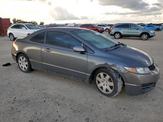 Photo 3 VIN: 2HGFG1B6XAH538149 - HONDA CIVIC LX 