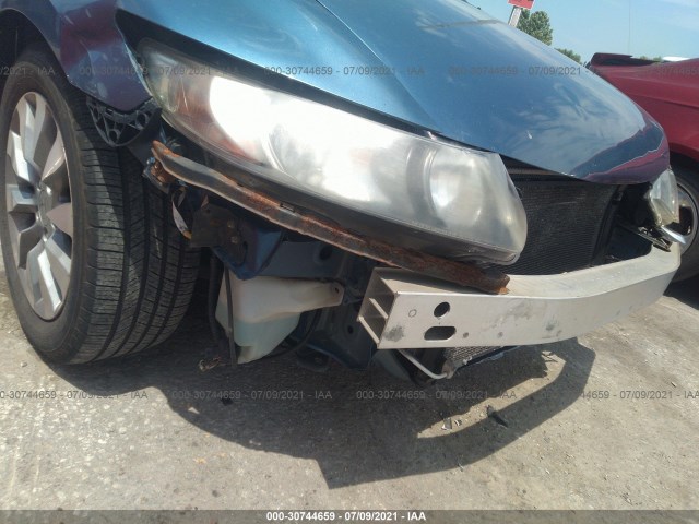 Photo 5 VIN: 2HGFG1B80AH524780 - HONDA CIVIC CPE 