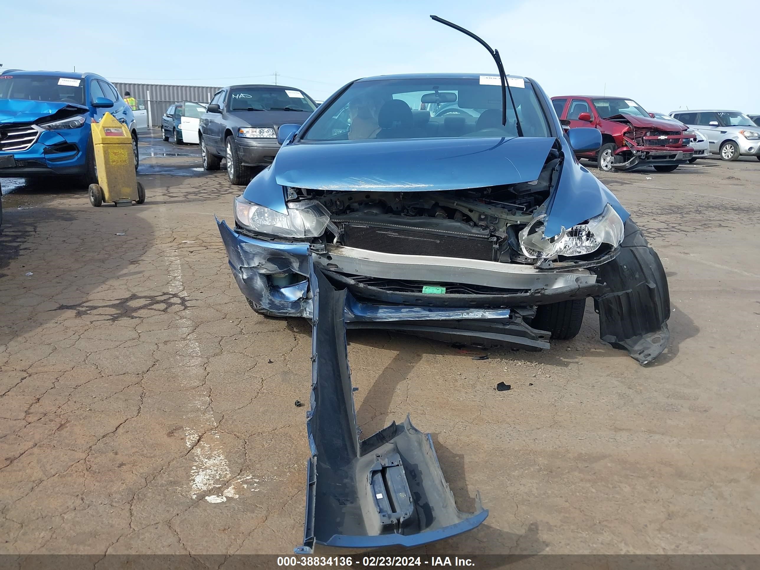 Photo 10 VIN: 2HGFG1B82AH530063 - HONDA CIVIC 