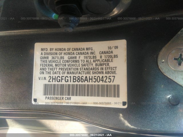 Photo 8 VIN: 2HGFG1B86AH504257 - HONDA CIVIC CPE 