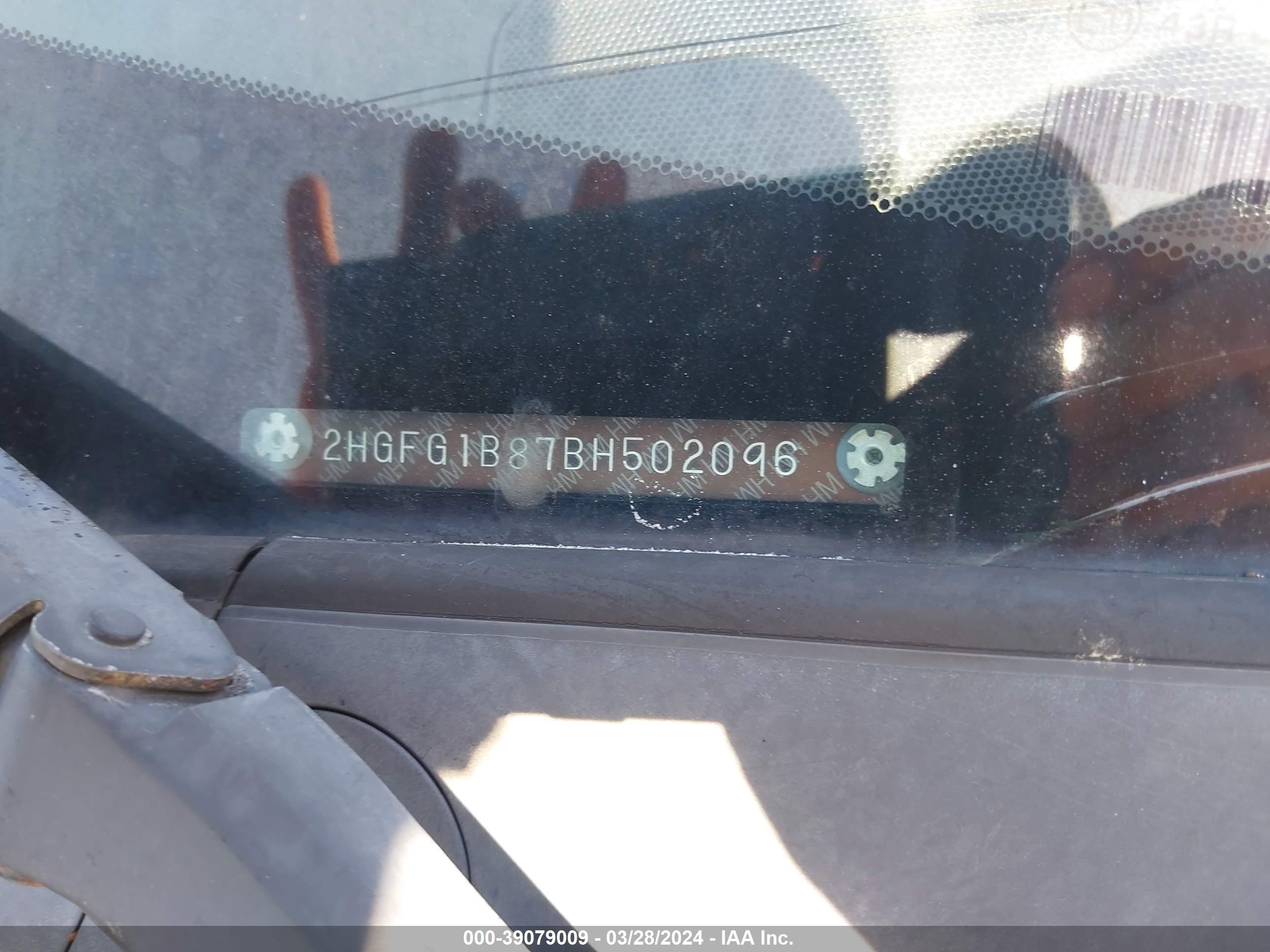 Photo 8 VIN: 2HGFG1B87BH502096 - HONDA CIVIC 