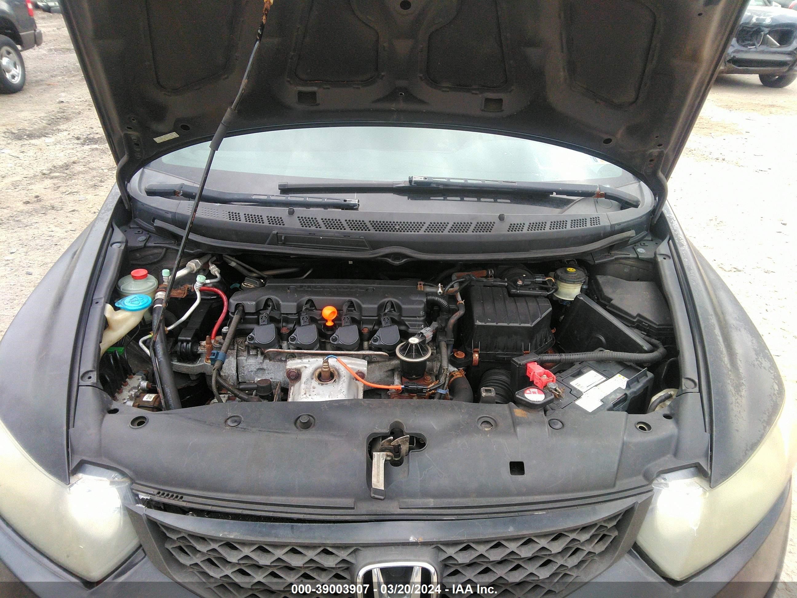 Photo 9 VIN: 2HGFG1B8XAH515309 - HONDA CIVIC 