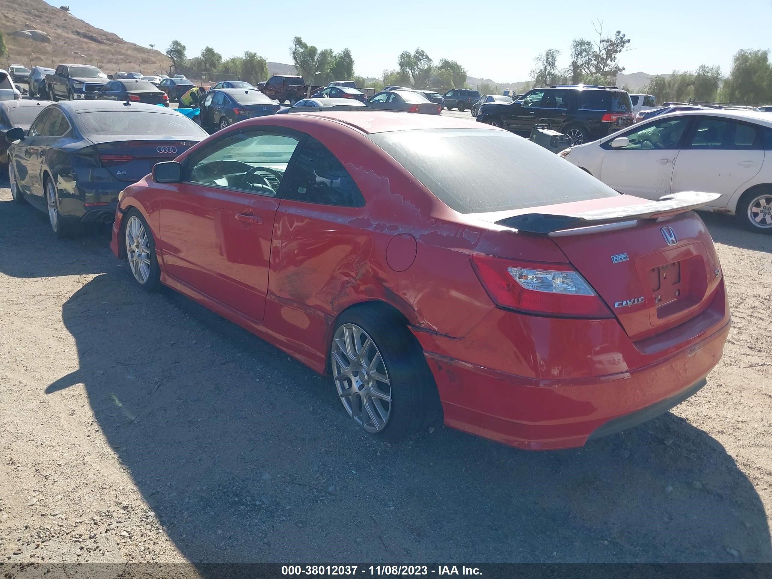 Photo 2 VIN: 2HGFG21516H708209 - HONDA CIVIC 