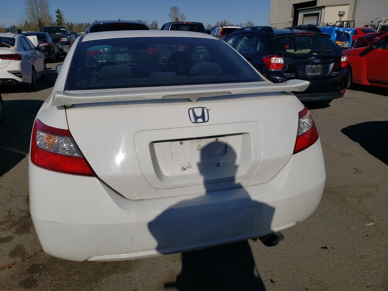 Photo 5 VIN: 2HGFG2A5XBH701351 - HONDA CIVIC 