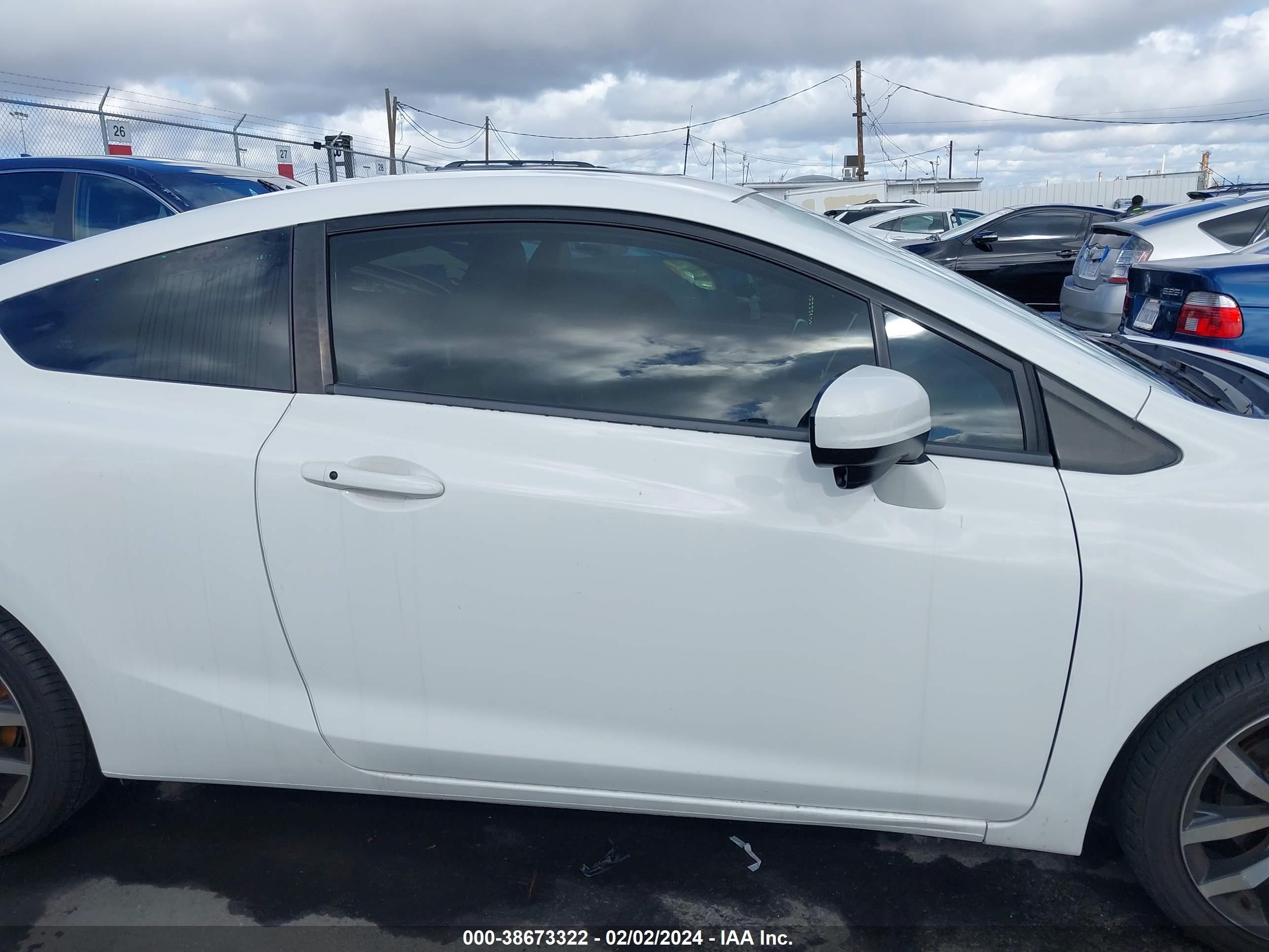 Photo 13 VIN: 2HGFG3B01FH525644 - HONDA CIVIC 