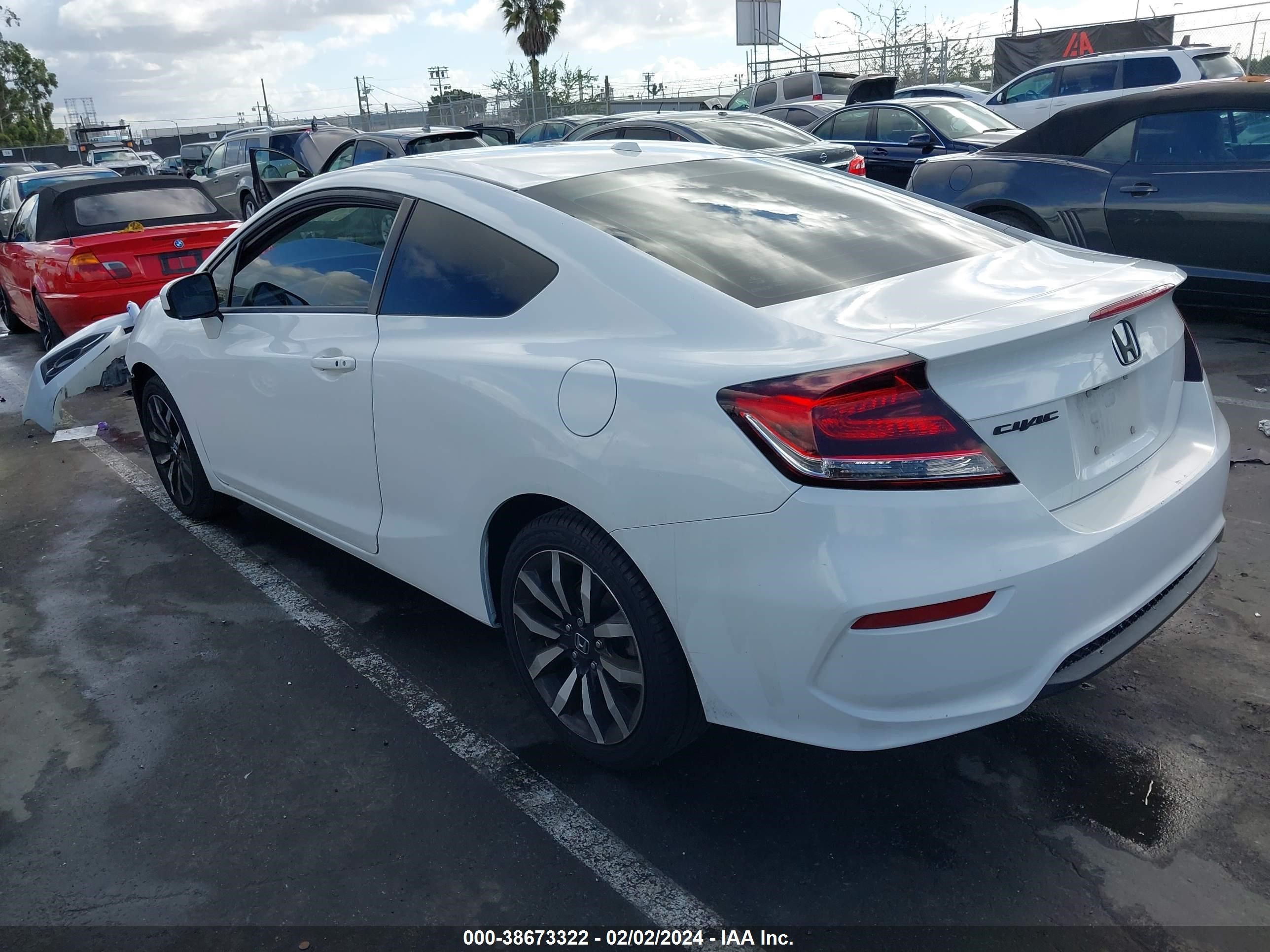 Photo 2 VIN: 2HGFG3B01FH525644 - HONDA CIVIC 