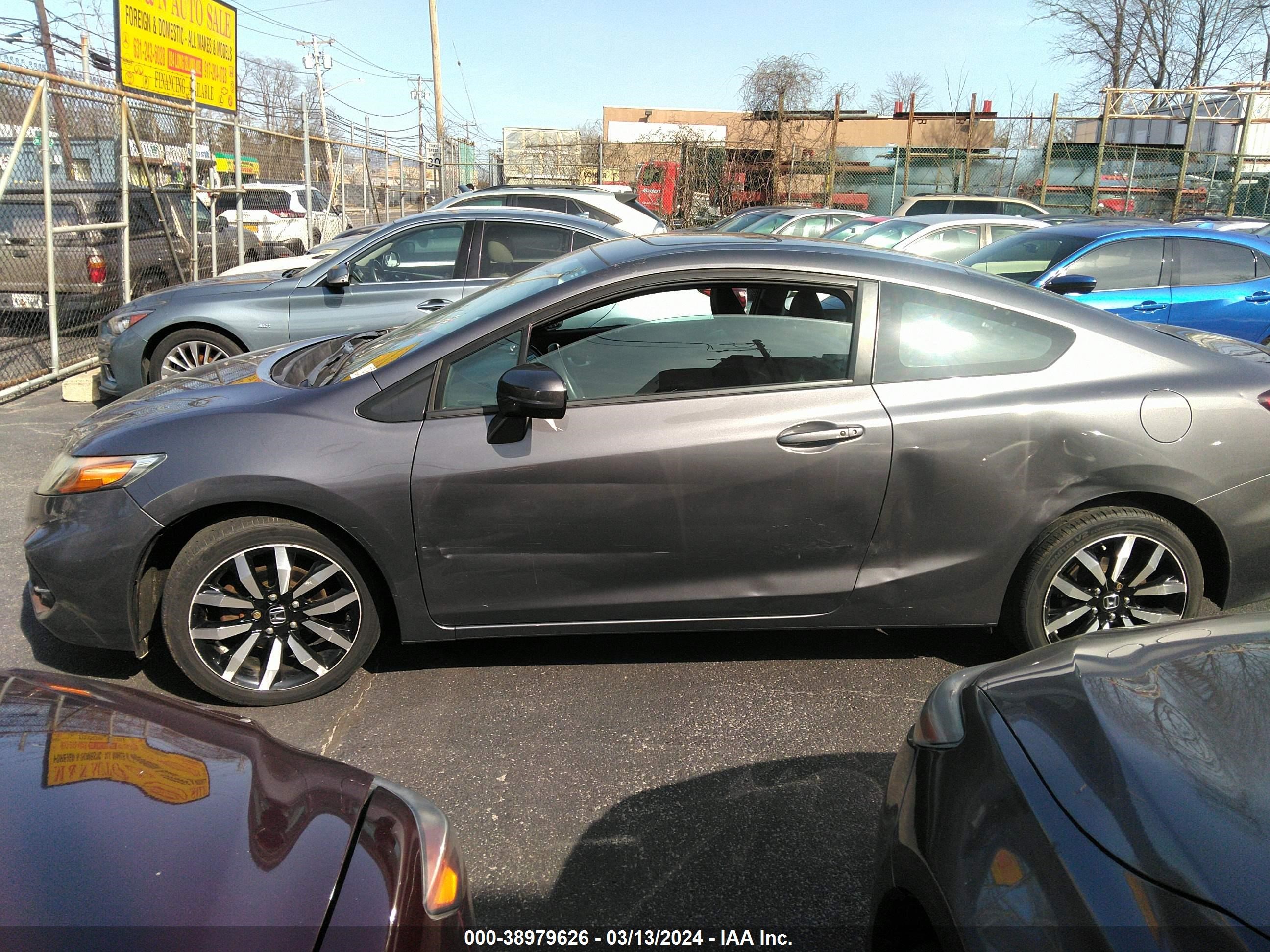 Photo 13 VIN: 2HGFG3B04FH533107 - HONDA CIVIC 