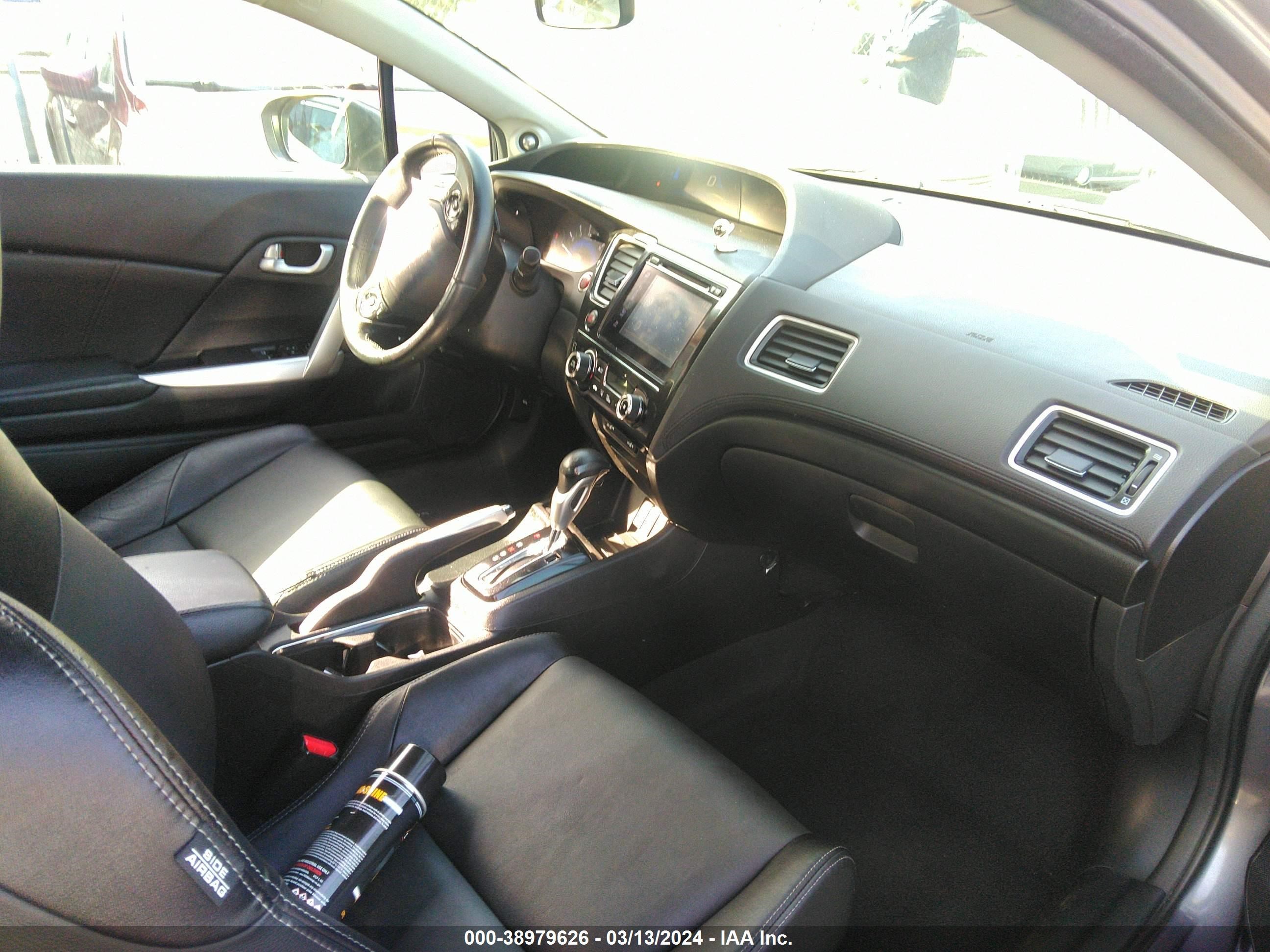 Photo 4 VIN: 2HGFG3B04FH533107 - HONDA CIVIC 