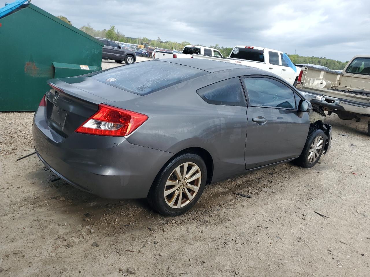 Photo 2 VIN: 2HGFG3B13CH543518 - HONDA CIVIC 