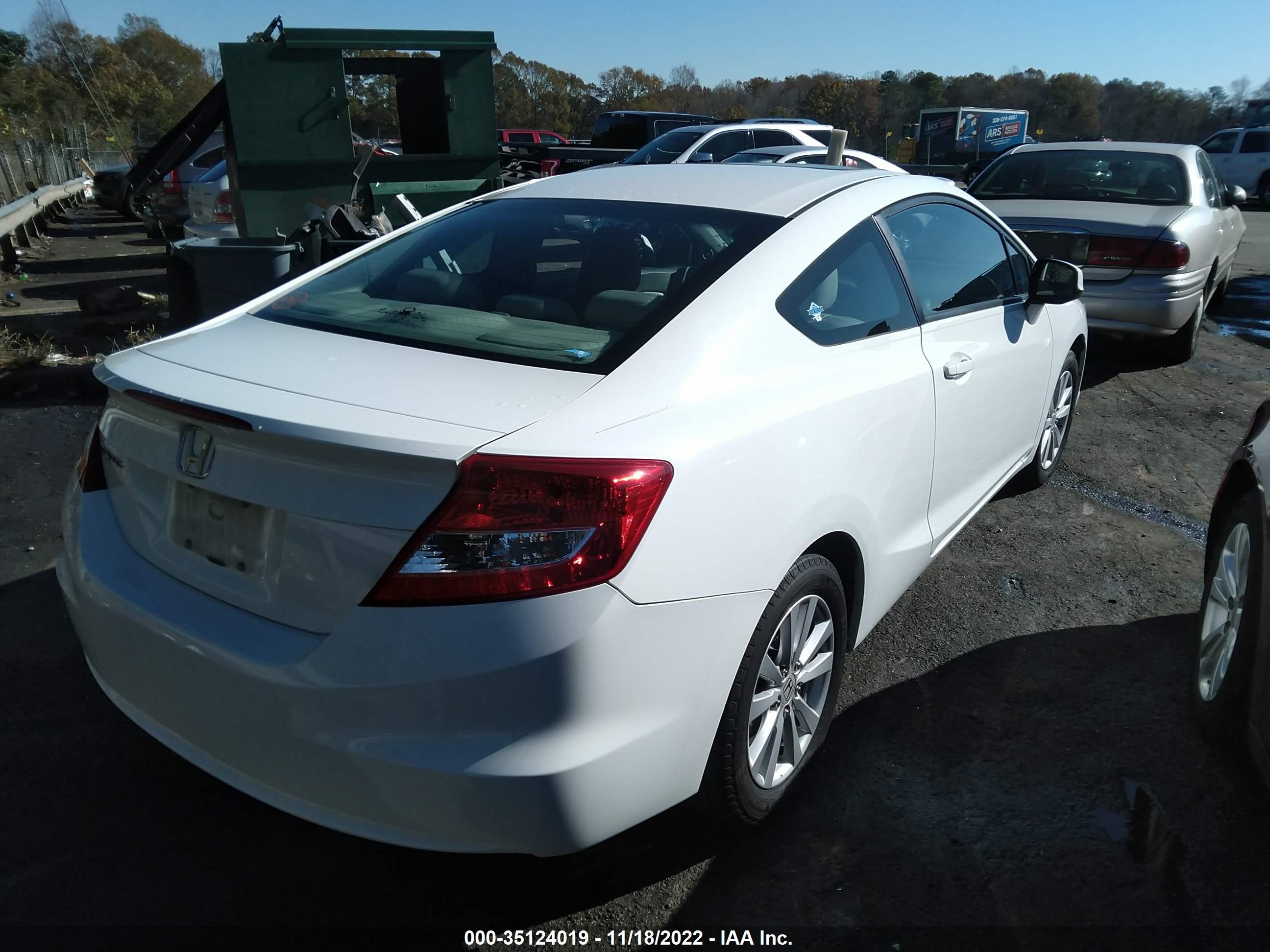 Photo 3 VIN: 2HGFG3B13CH544622 - HONDA CIVIC 