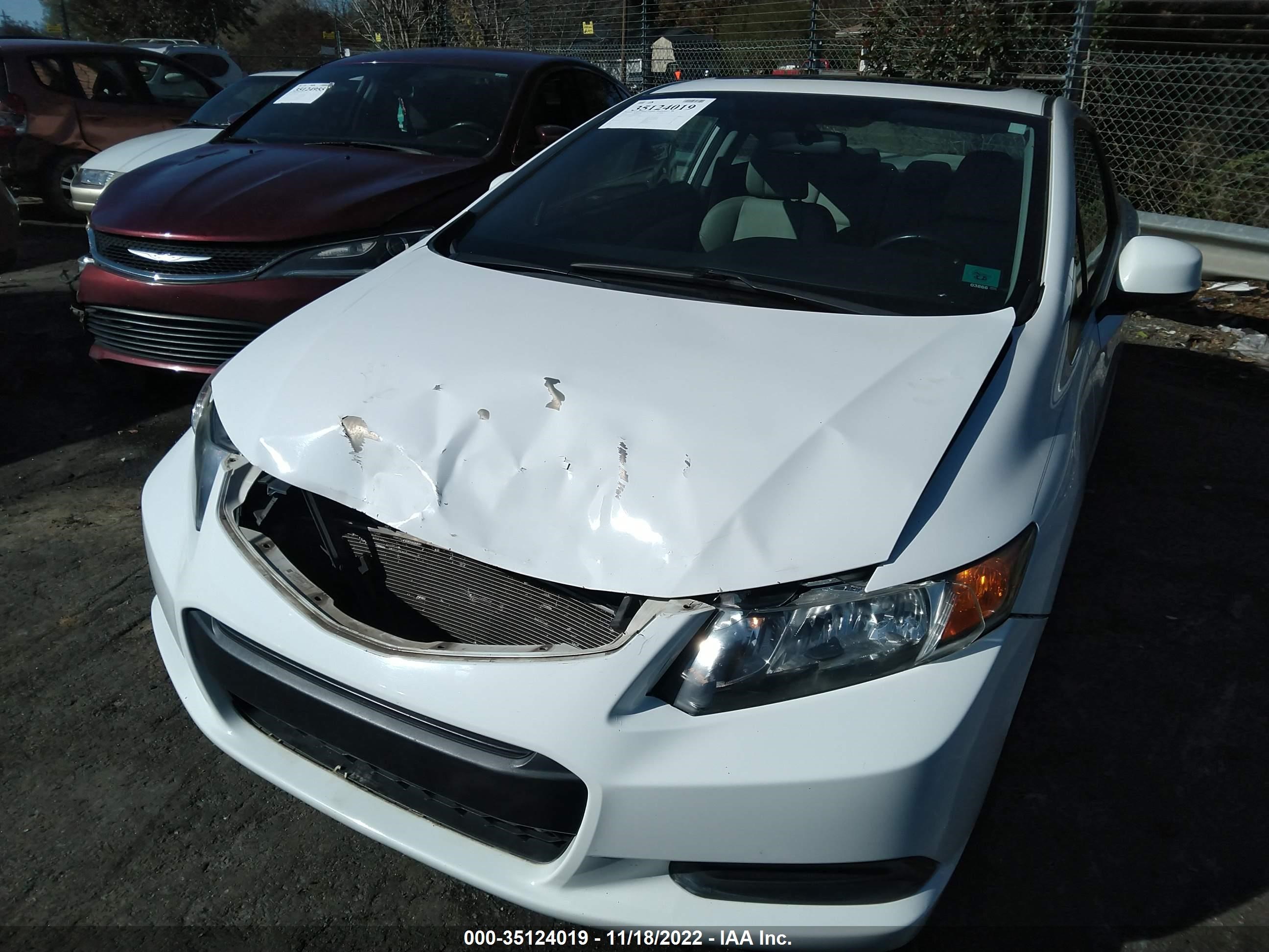 Photo 5 VIN: 2HGFG3B13CH544622 - HONDA CIVIC 