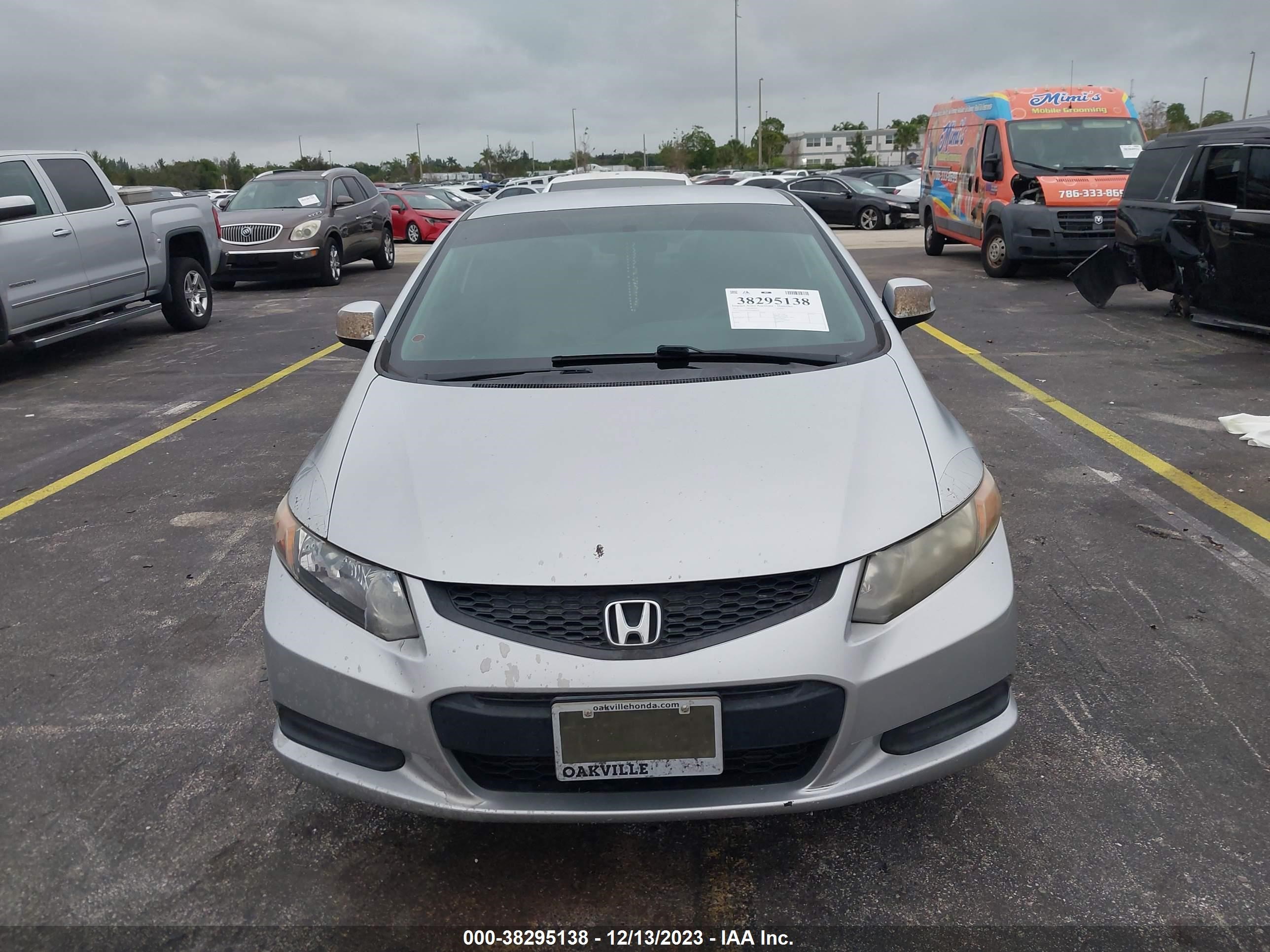 Photo 11 VIN: 2HGFG3B44CH005078 - HONDA CIVIC 