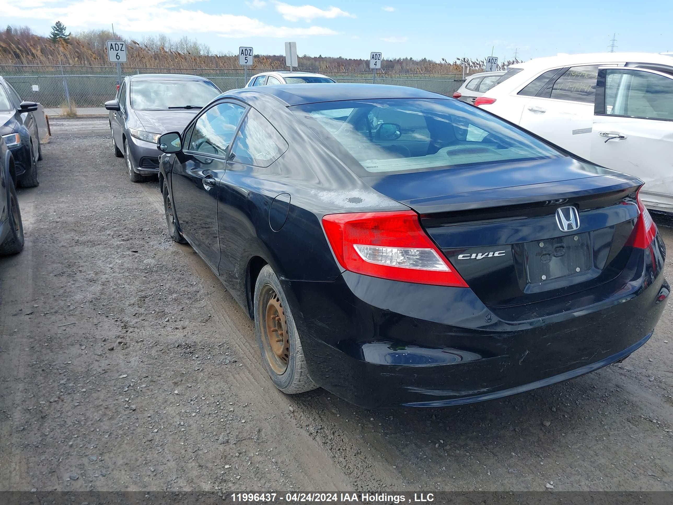 Photo 2 VIN: 2HGFG3B46DH000630 - HONDA CIVIC 