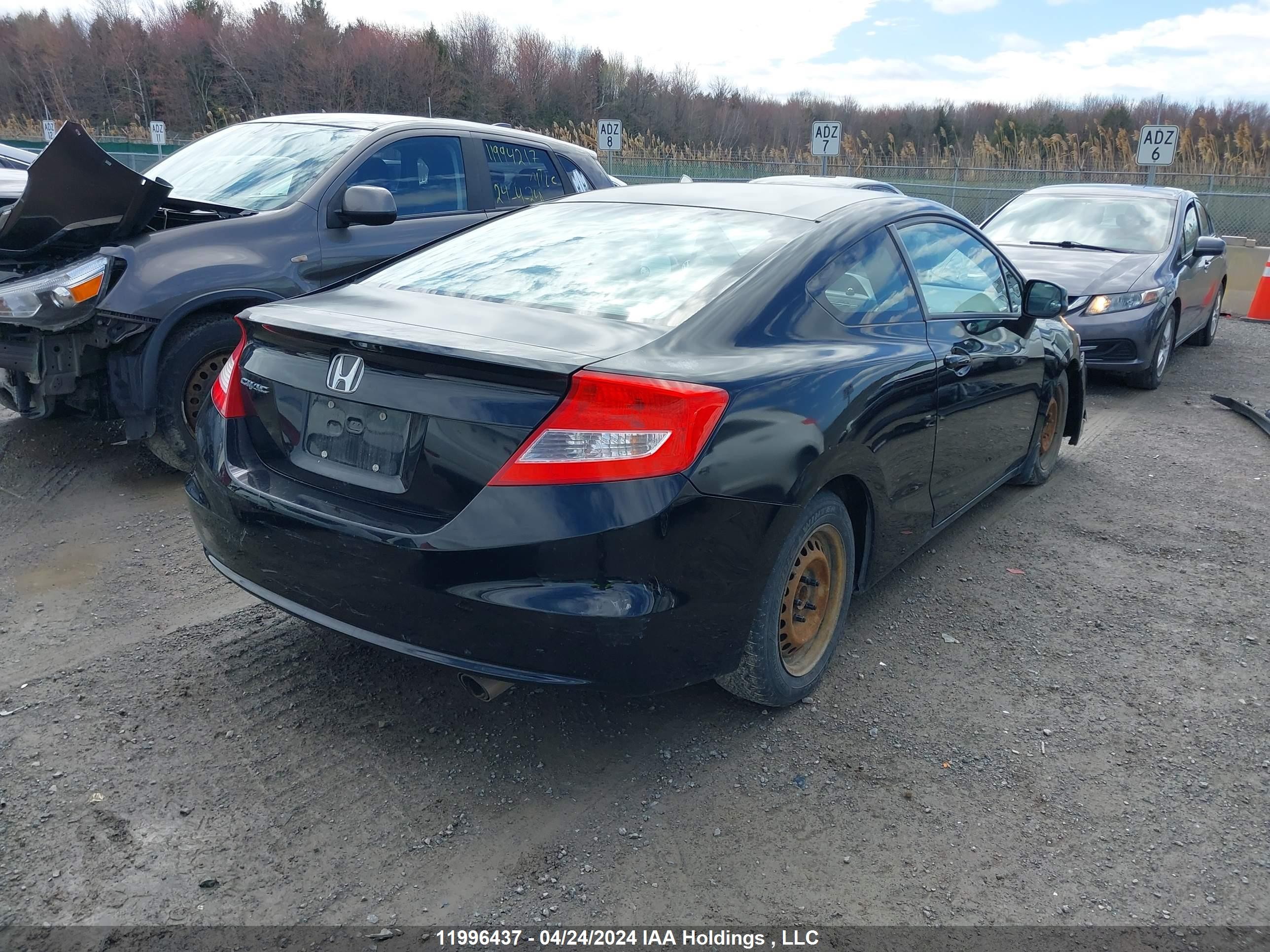 Photo 3 VIN: 2HGFG3B46DH000630 - HONDA CIVIC 