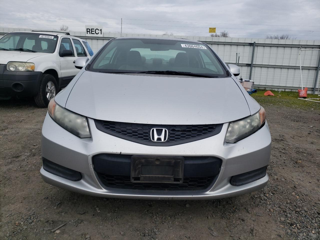 Photo 4 VIN: 2HGFG3B50CH558559 - HONDA CIVIC 