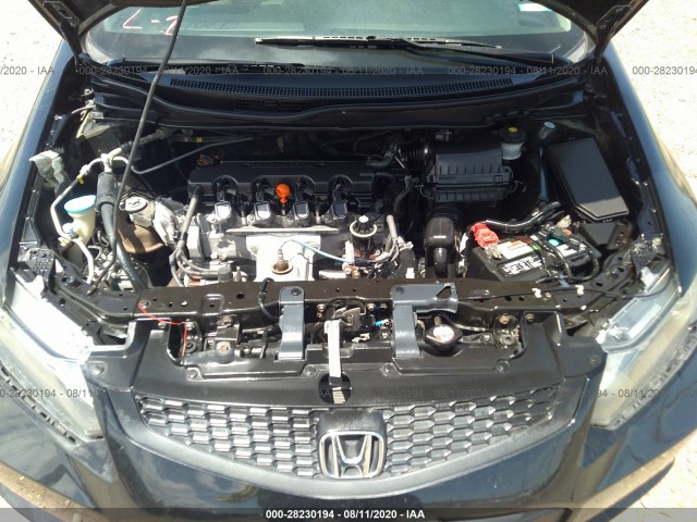 Photo 9 VIN: 2HGFG3B50DH505751 - HONDA CIVIC CPE 