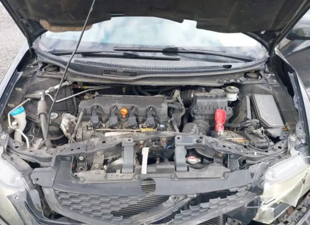 Photo 9 VIN: 2HGFG3B51DH515382 - HONDA CIVIC CPE 